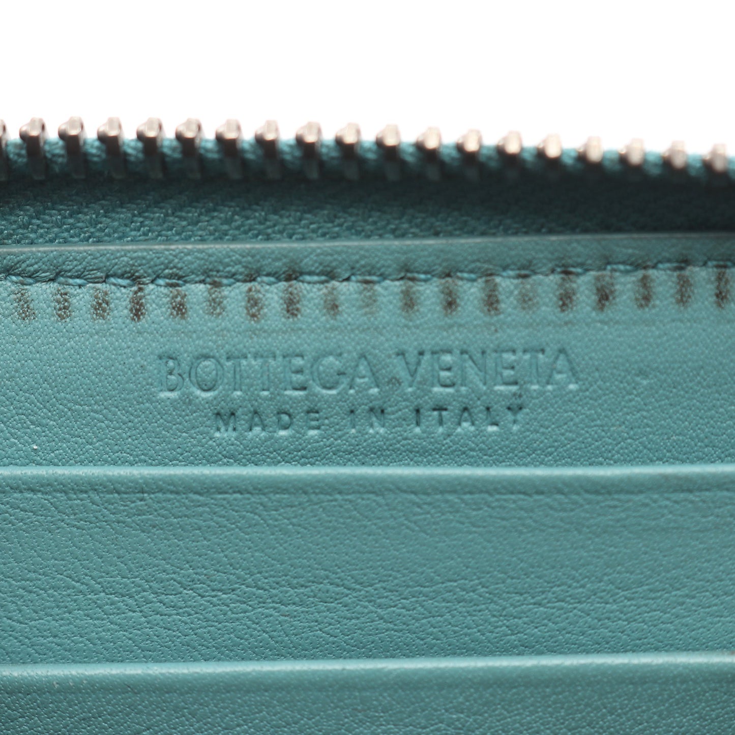 イントレチャート 二つ折り財布 レザー ブルーグリーン ボッテガヴェネタ 財布・小物 BOTTEGA VENETA