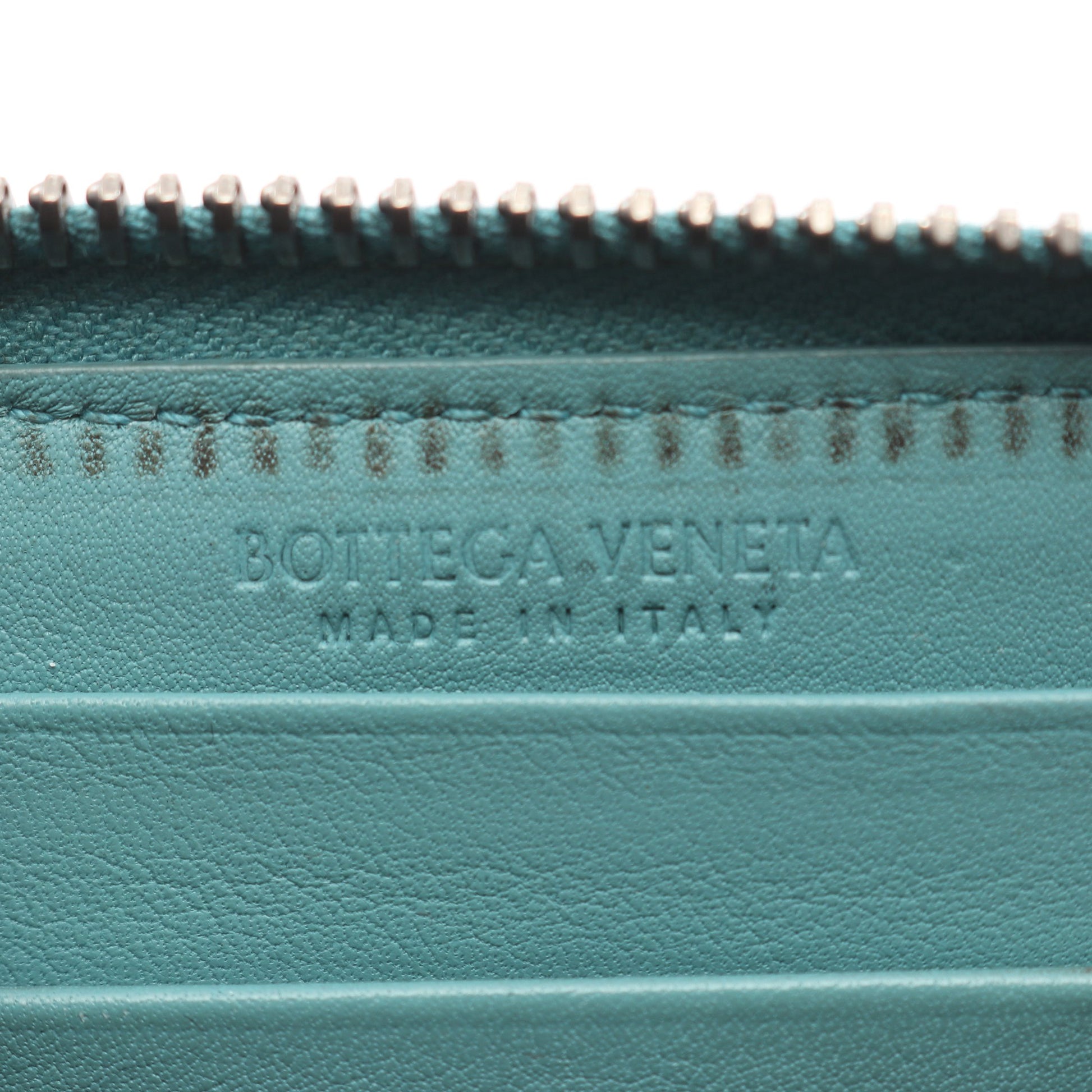 イントレチャート 二つ折り財布 レザー ブルーグリーン ボッテガヴェネタ 財布・小物 BOTTEGA VENETA