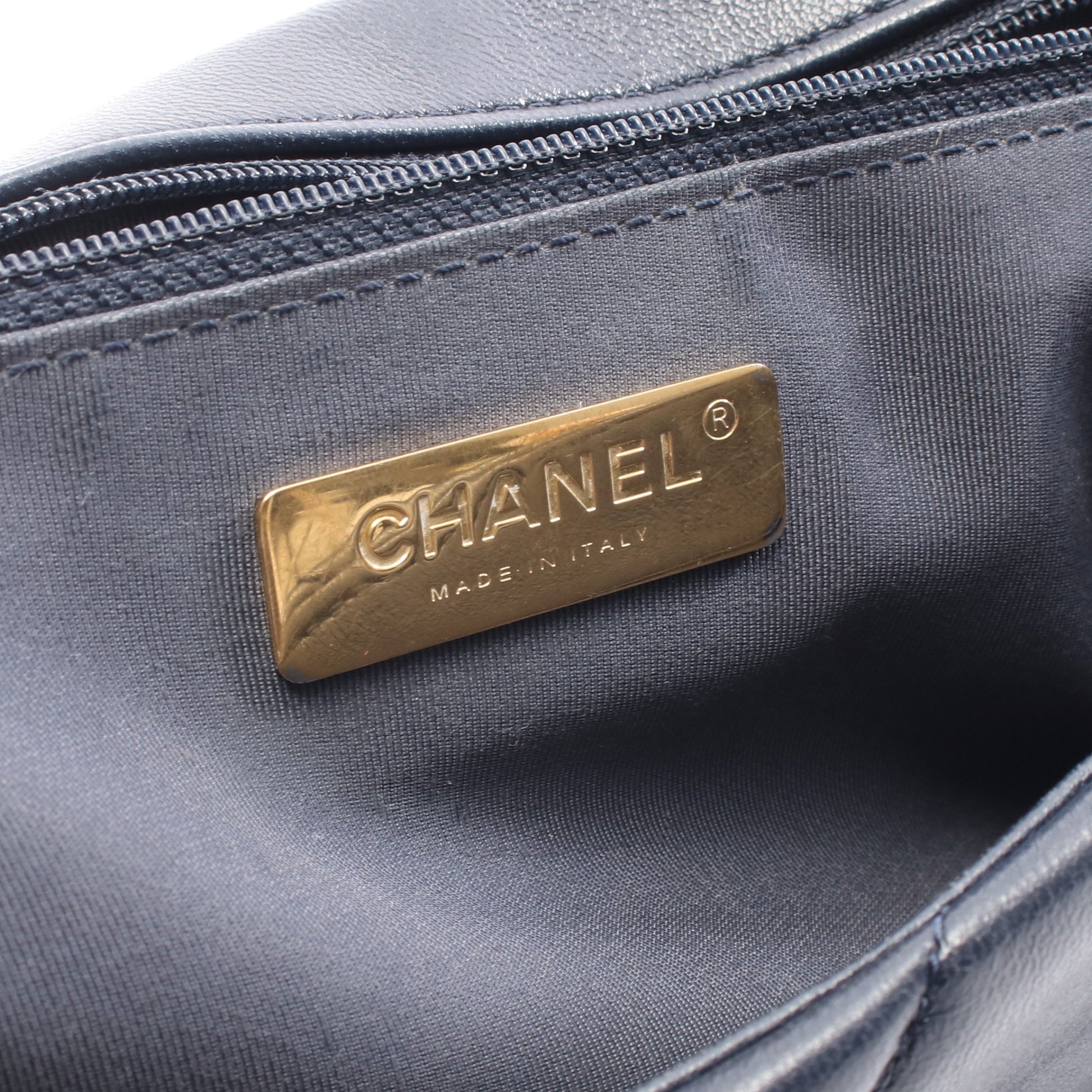 19 ディズヌフ マトラッセ チェーンショルダーバッグ レザー ネイビー コンビ金具 シャネル バッグ CHANEL