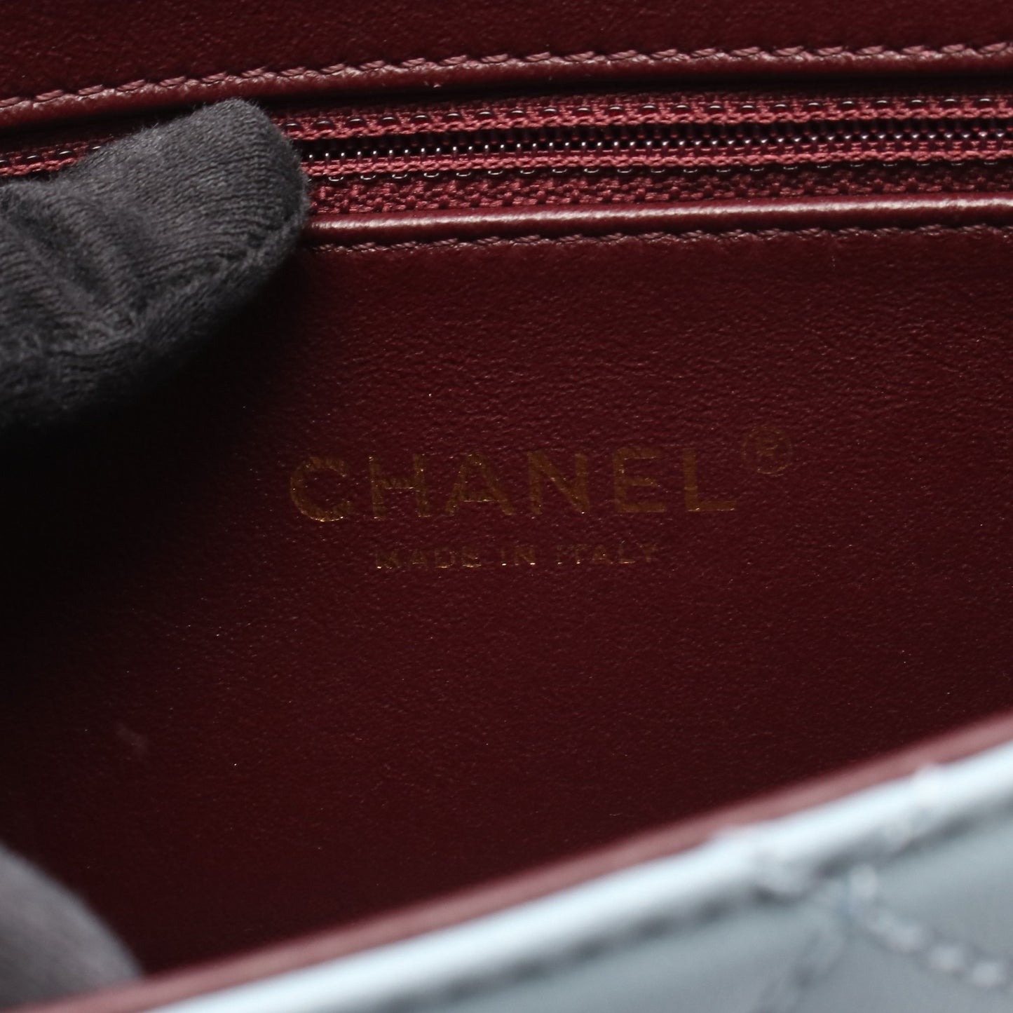 ビューティーロック ミニマトラッセ チェーンショルダーバッグ レザー ライトブルー ゴールド金具 シャネル バッグ CHANEL