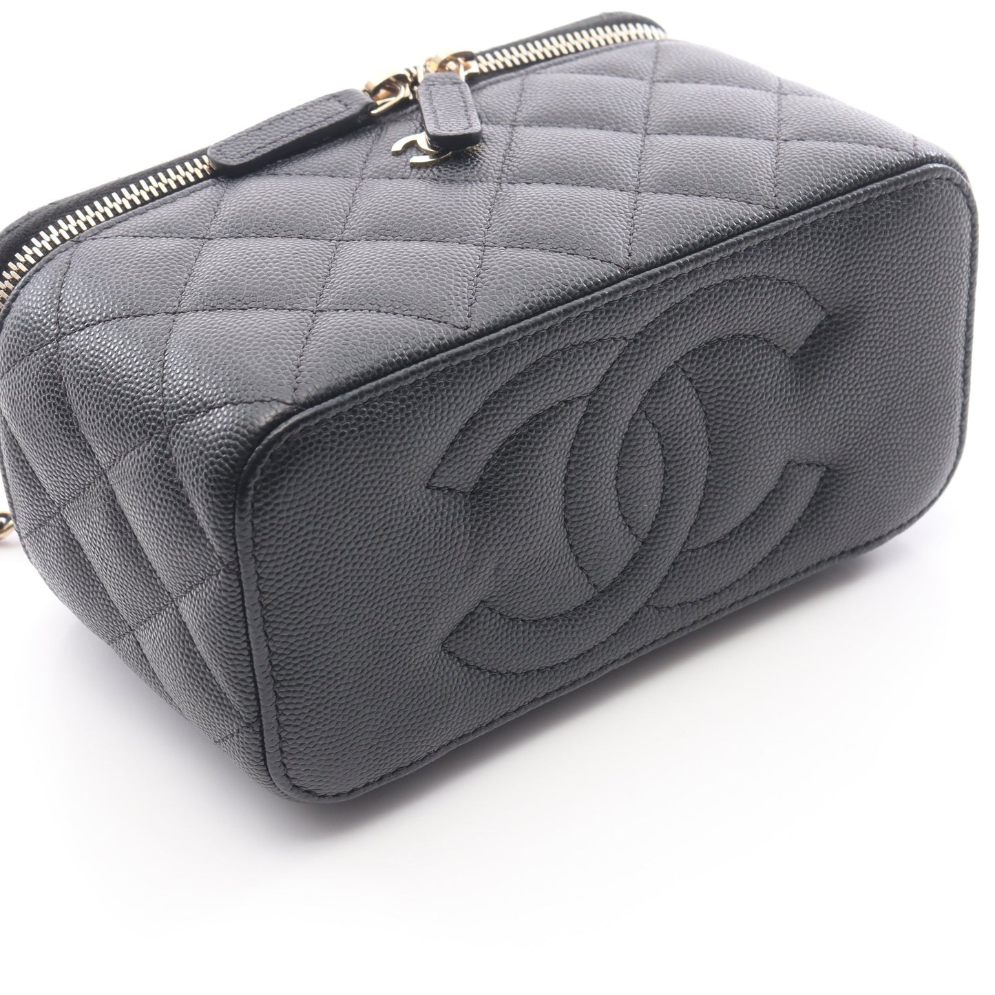 マトラッセ スモールバニティ チェーンショルダーバッグ キャビアスキン ブラック ゴールド金具 シャネル バッグ CHANEL