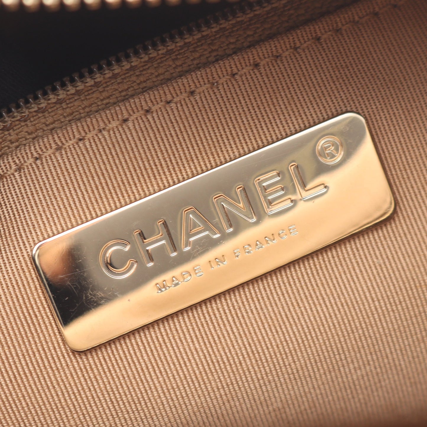 マトラッセ チェーンショルダーバッグ レザー ベージュ ゴールド金具 シャネル バッグ CHANEL