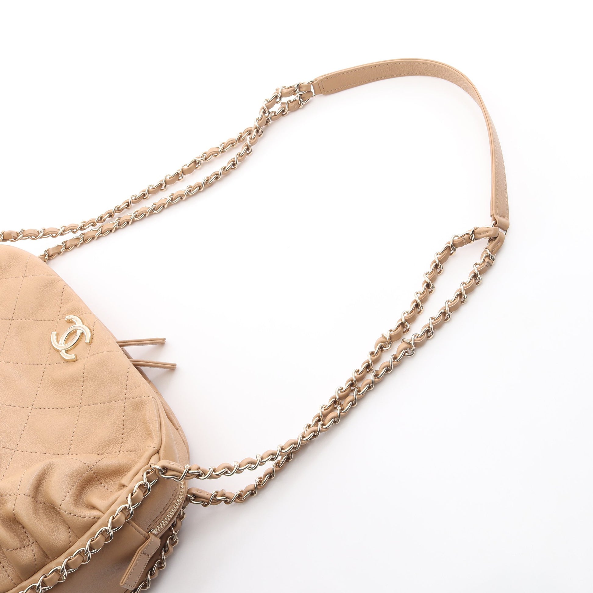 マトラッセ チェーンショルダーバッグ レザー ベージュ ゴールド金具 シャネル バッグ CHANEL