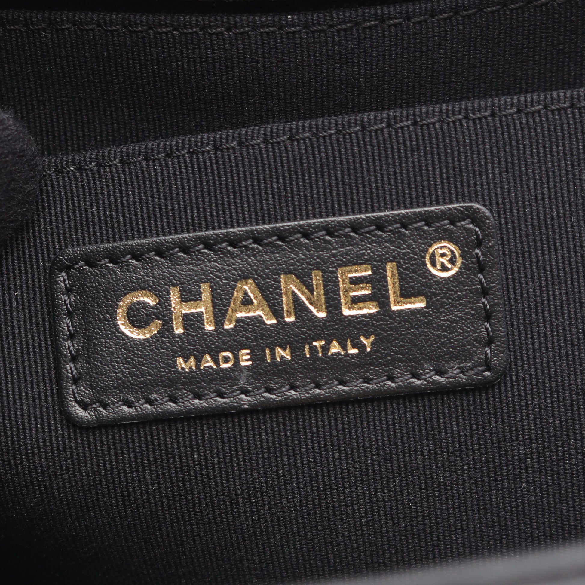 マトラッセ チェーンショルダーバッグ ラムスキン ブラック ゴールド金具 シャネル バッグ CHANEL