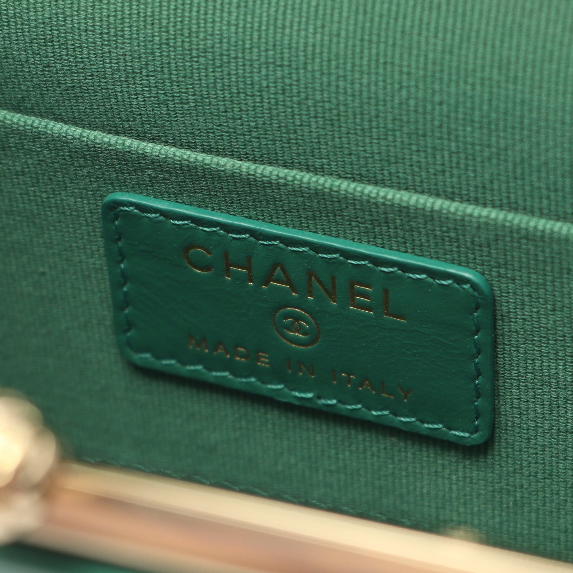 マトラッセ チェーンウォレット レザー グリーン ゴールド金具 がま口 2WAY シャネル バッグ CHANEL