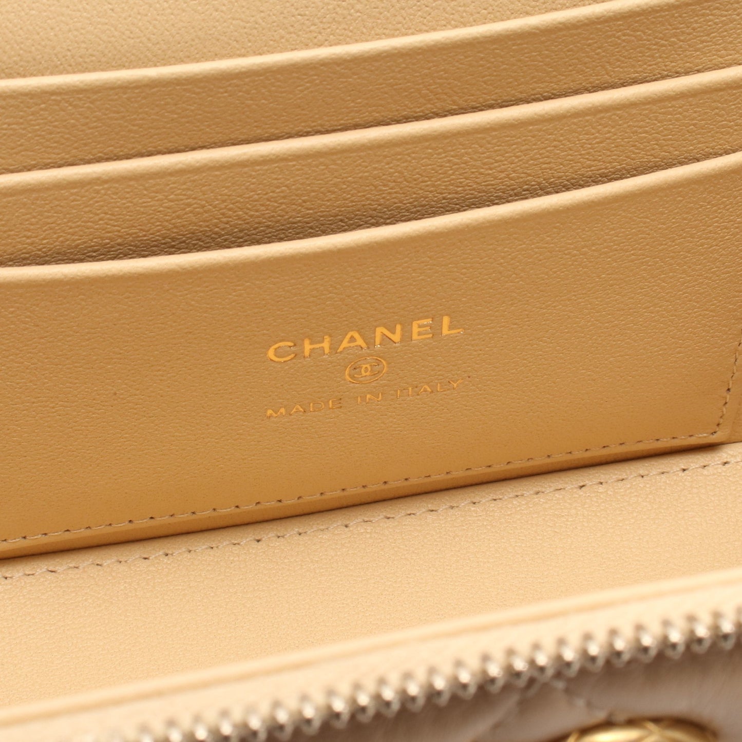 マトラッセ バニティ チェーンショルダーバッグ レザー ベージュ ゴールド金具 シャネル バッグ CHANEL