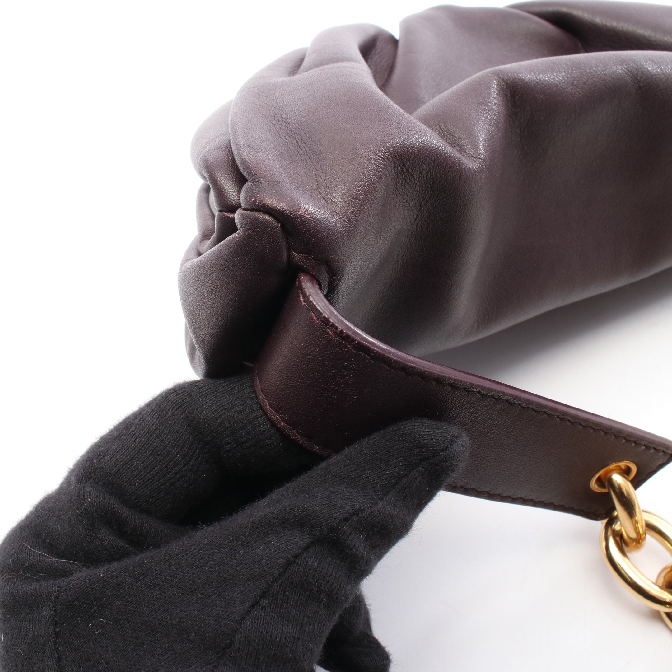 ザ チェーンポーチ ボディバッグ レザー ボルドー ボッテガヴェネタ