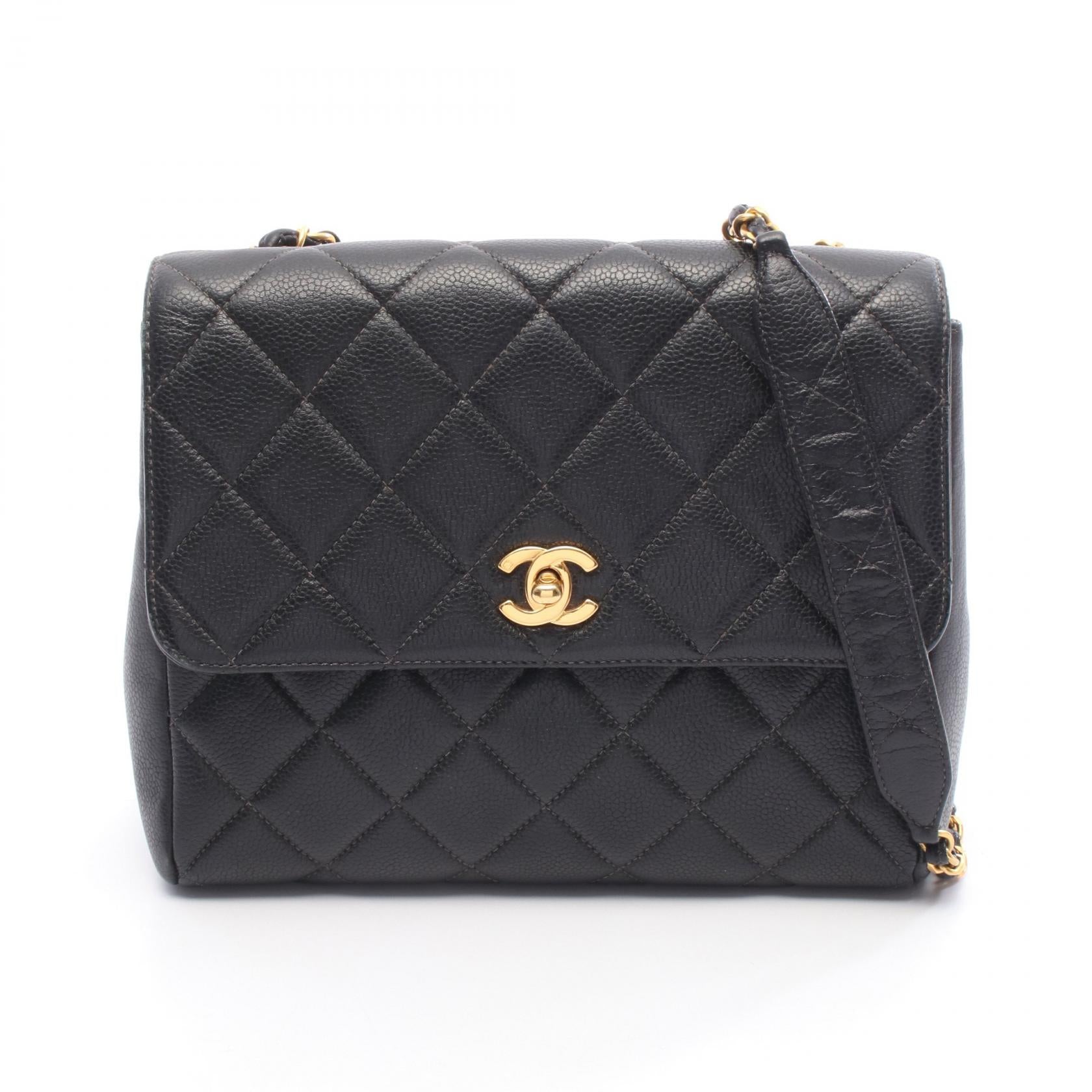マトラッセ チェーンショルダーバッグ キャビアスキン ブラック ゴールド金具 シャネル バッグ CHANEL