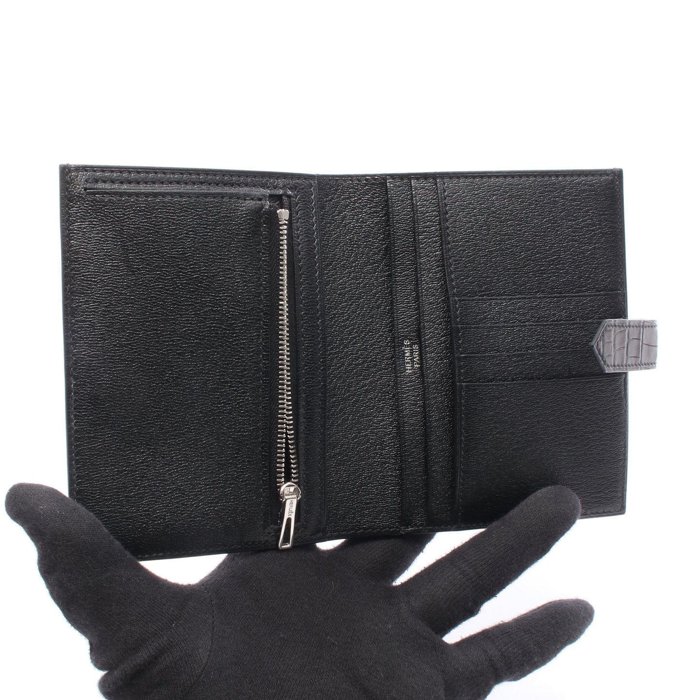 ベアンコンパクト 二つ折り財布 アリゲーターマット ブラック シルバー金具 Z刻印 エルメス 財布・小物 HERMES