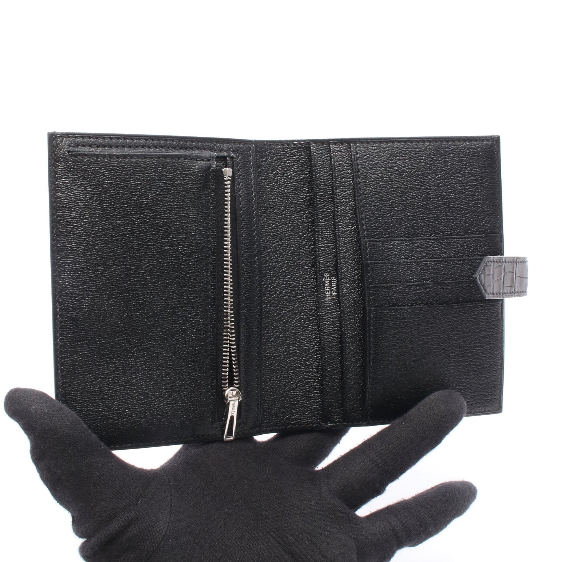 ベアンコンパクト 二つ折り財布 アリゲーターマット ブラック シルバー金具 Z刻印 エルメス 財布・小物 HERMES