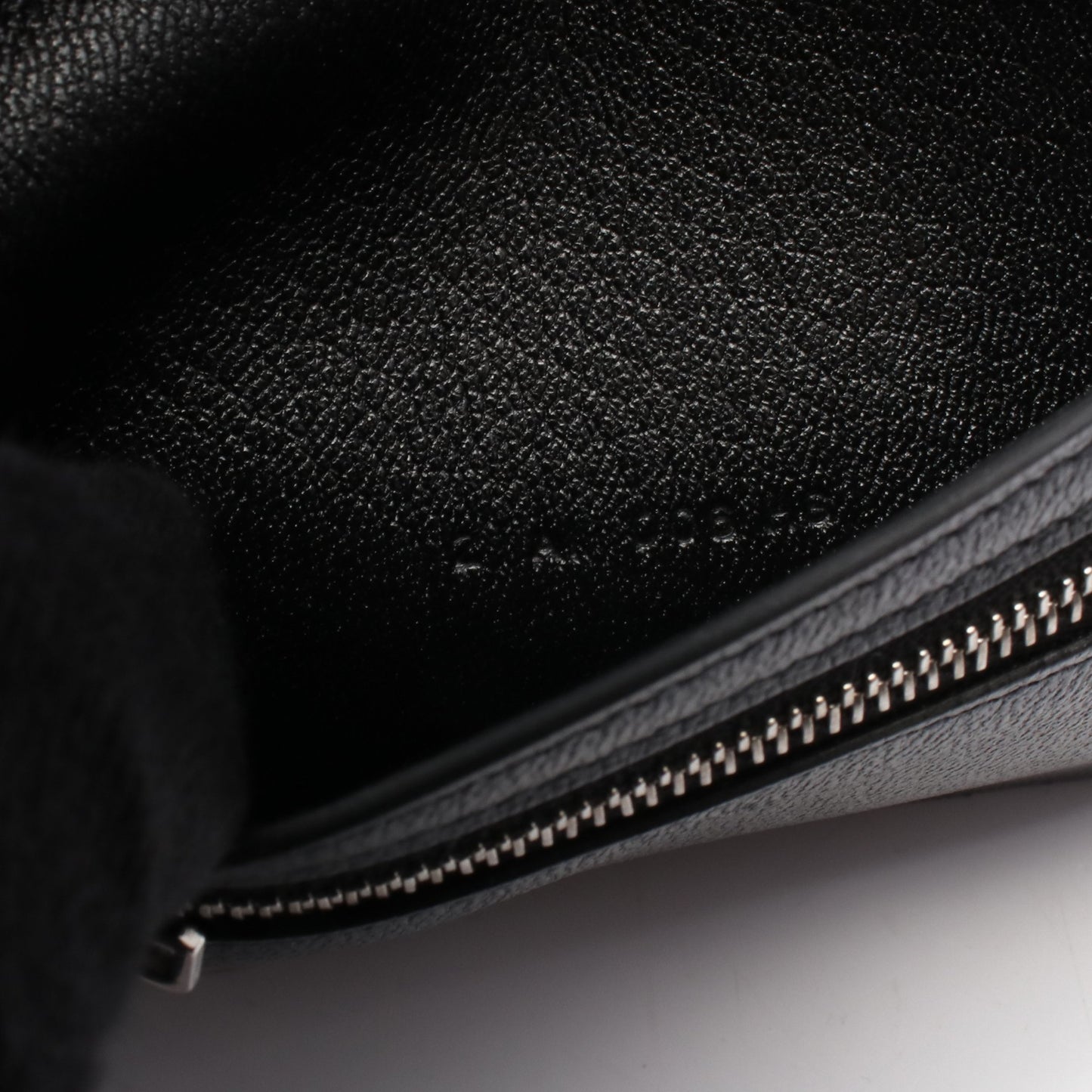 ベアンコンパクト 二つ折り財布 アリゲーターマット ブラック シルバー金具 Z刻印 エルメス 財布・小物 HERMES