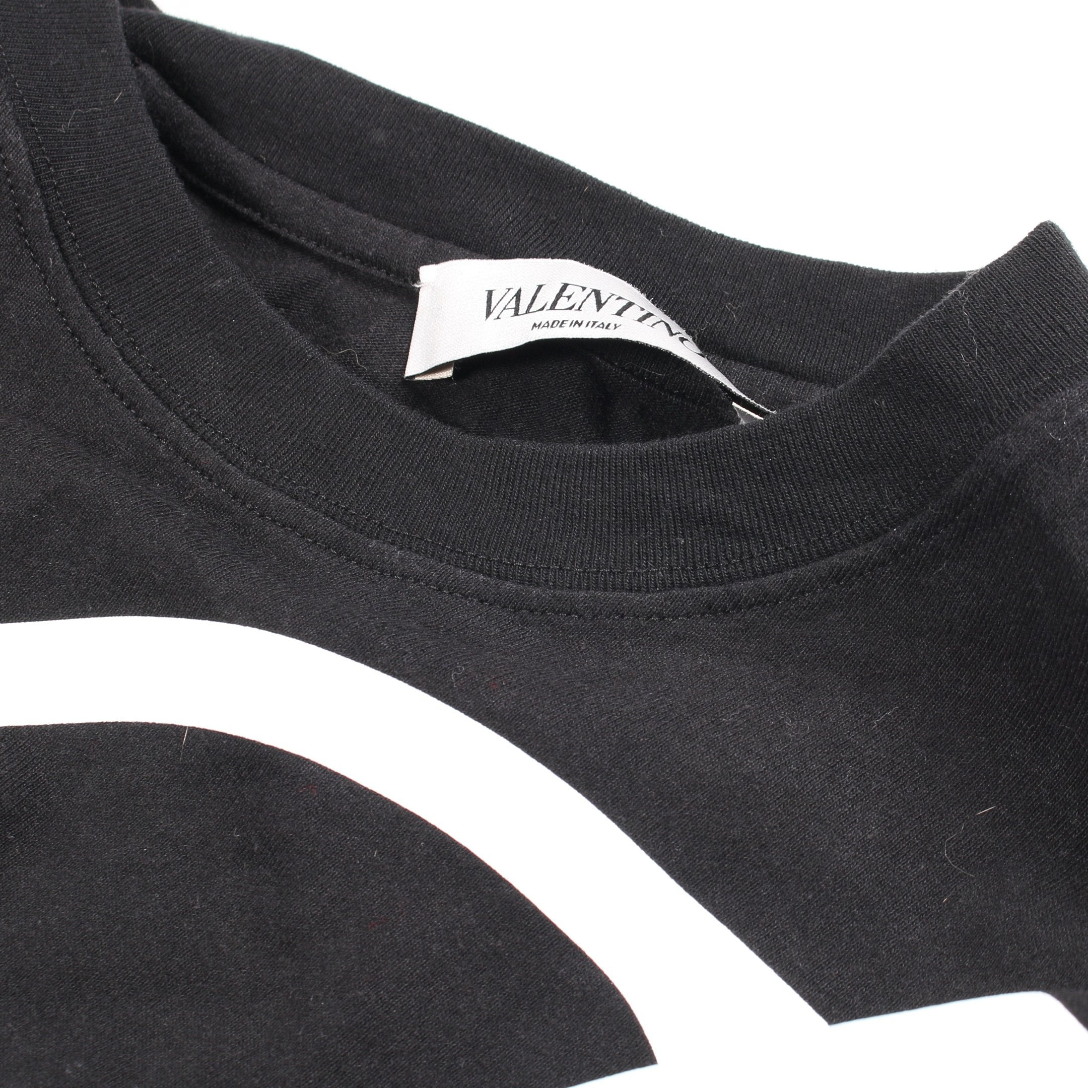 ヴァレンチノ Valentino Vロゴ 半袖Tシャツ 衣料品 トップス コットン レディース ホワイト系 / ブラック系 【中古】 中古・古着通販】VALENTINO (ヴァレンティノ) ロゴプリントTシャツ