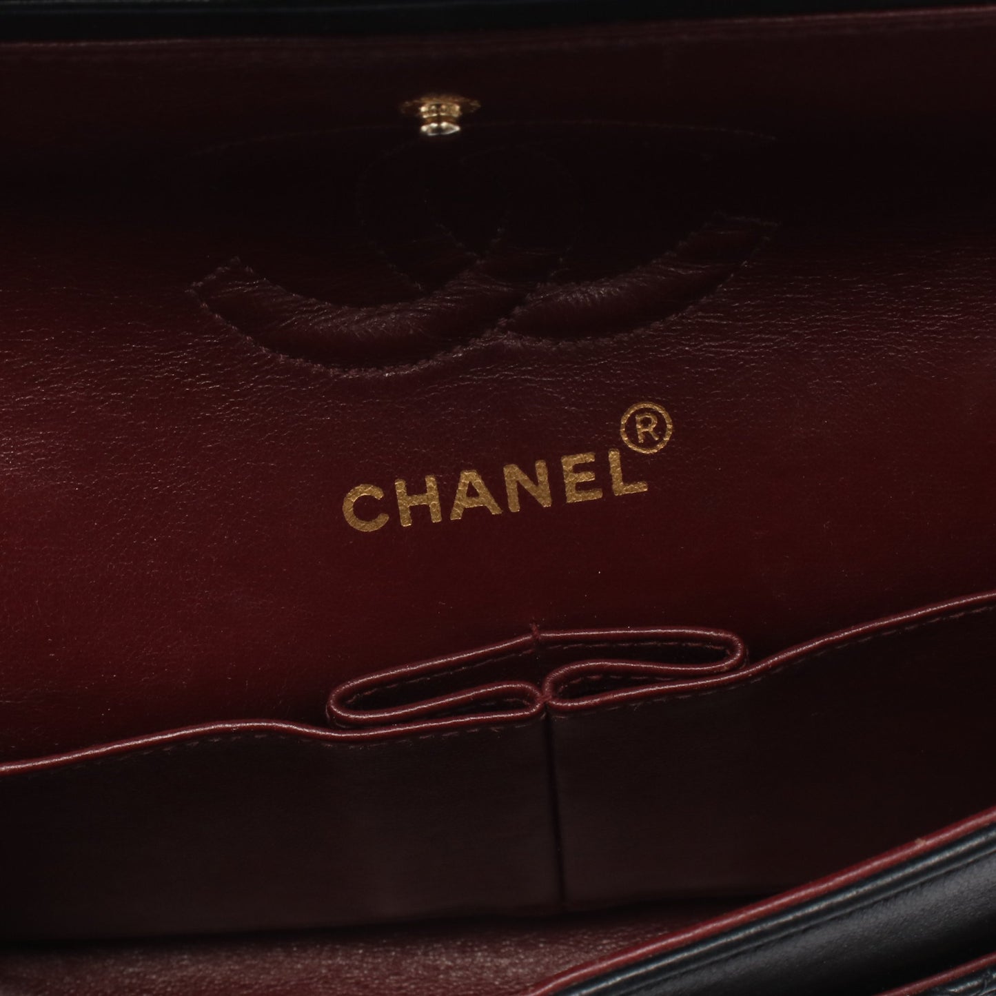 マトラッセ Wフラップ Wチェーンショルダーバッグ ラムスキン ブラック ゴールド金具 シャネル バッグ CHANEL