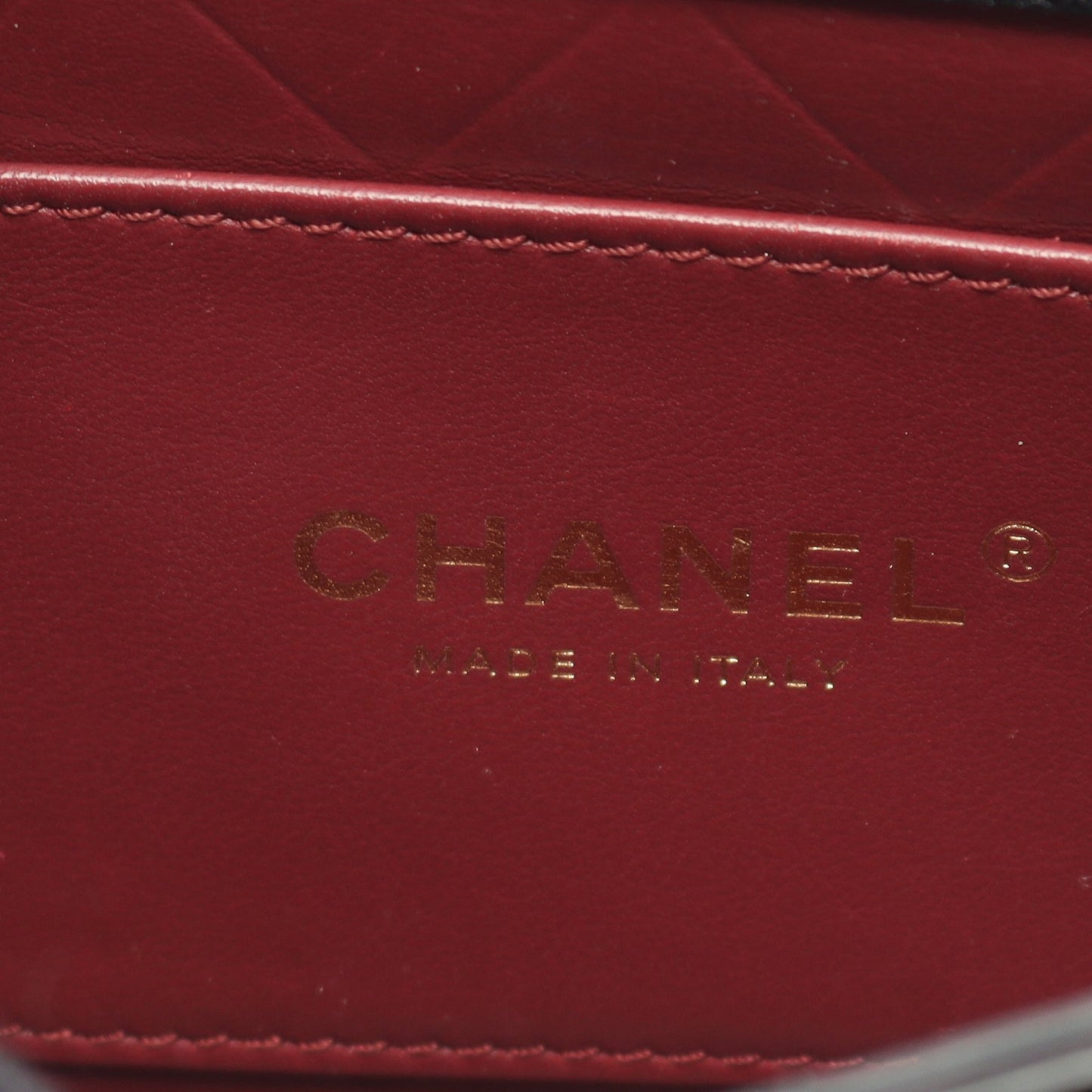 マトラッセ チェーンショルダーバッグ キャビアスキン ブラック ゴールド金具 シャネル バッグ CHANEL