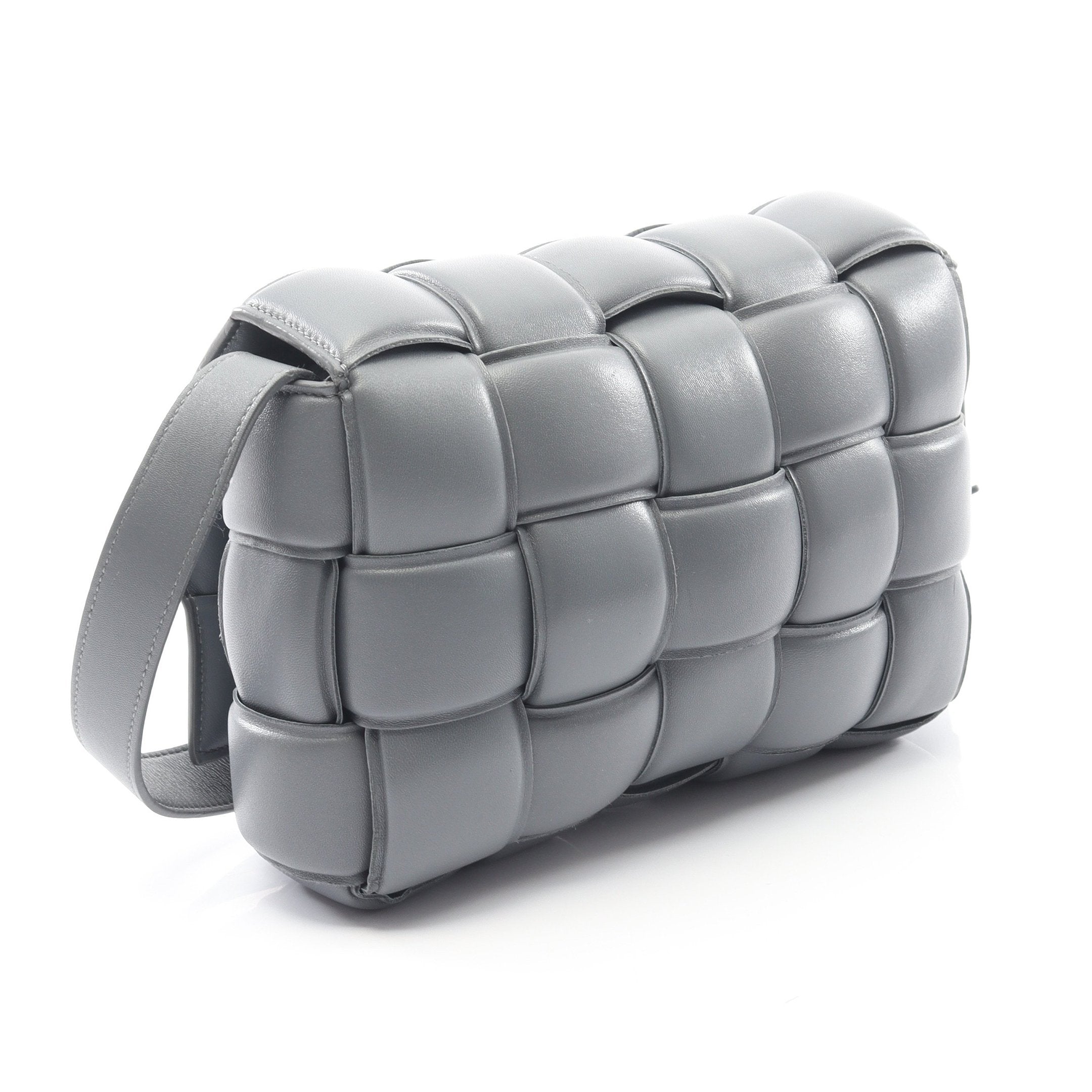 パデット カセット イントレチャート ショルダーバッグ レザー グレー