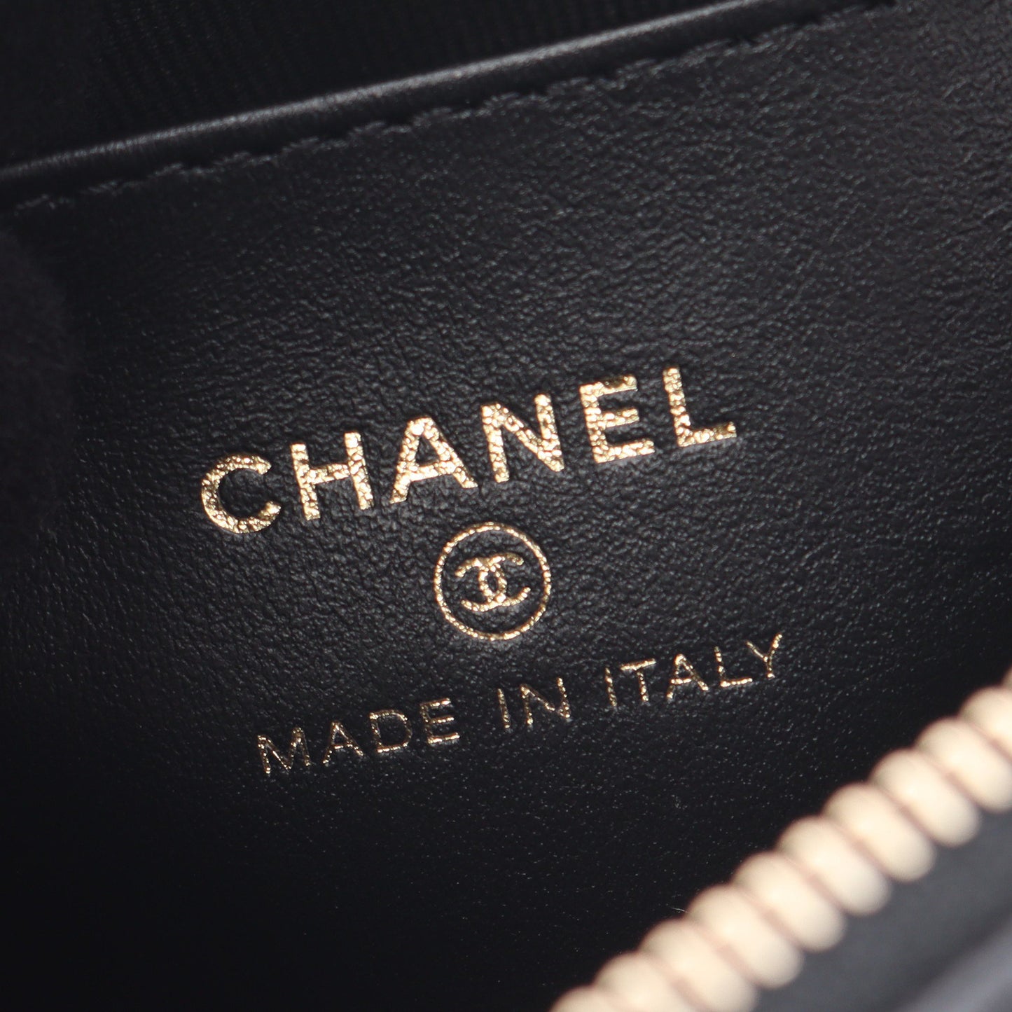 マトラッセ ハンドバッグ キャビアスキン ブラック ゴールド金具 シャネル バッグ CHANEL