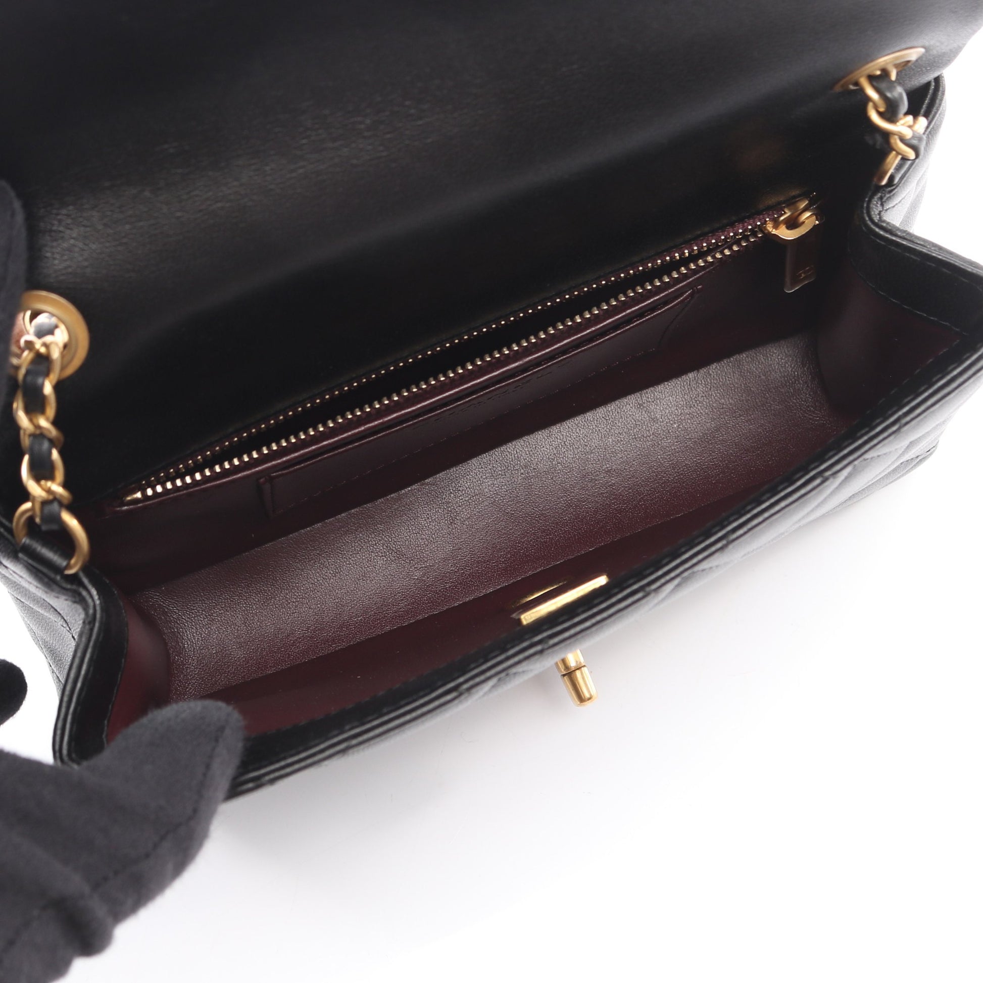 マトラッセ チェーンショルダーバッグ ラムスキン ブラック ゴールド金具 2WAY ウッドハンドル シャネル バッグ CHANEL