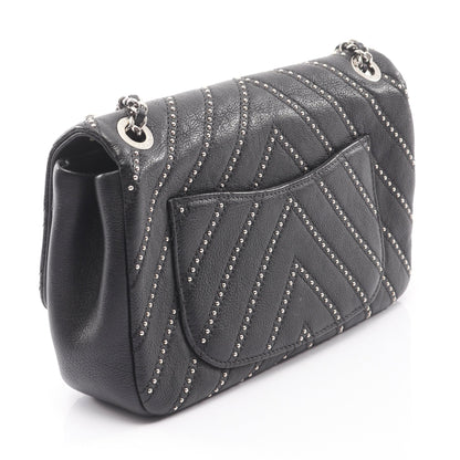 Vステッチ シェブロン チェーンショルダーバッグ スタッズ レザー ブラック シルバー金具 シャネル バッグ CHANEL