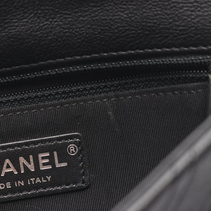 Vステッチ シェブロン チェーンショルダーバッグ スタッズ レザー ブラック シルバー金具 シャネル バッグ CHANEL