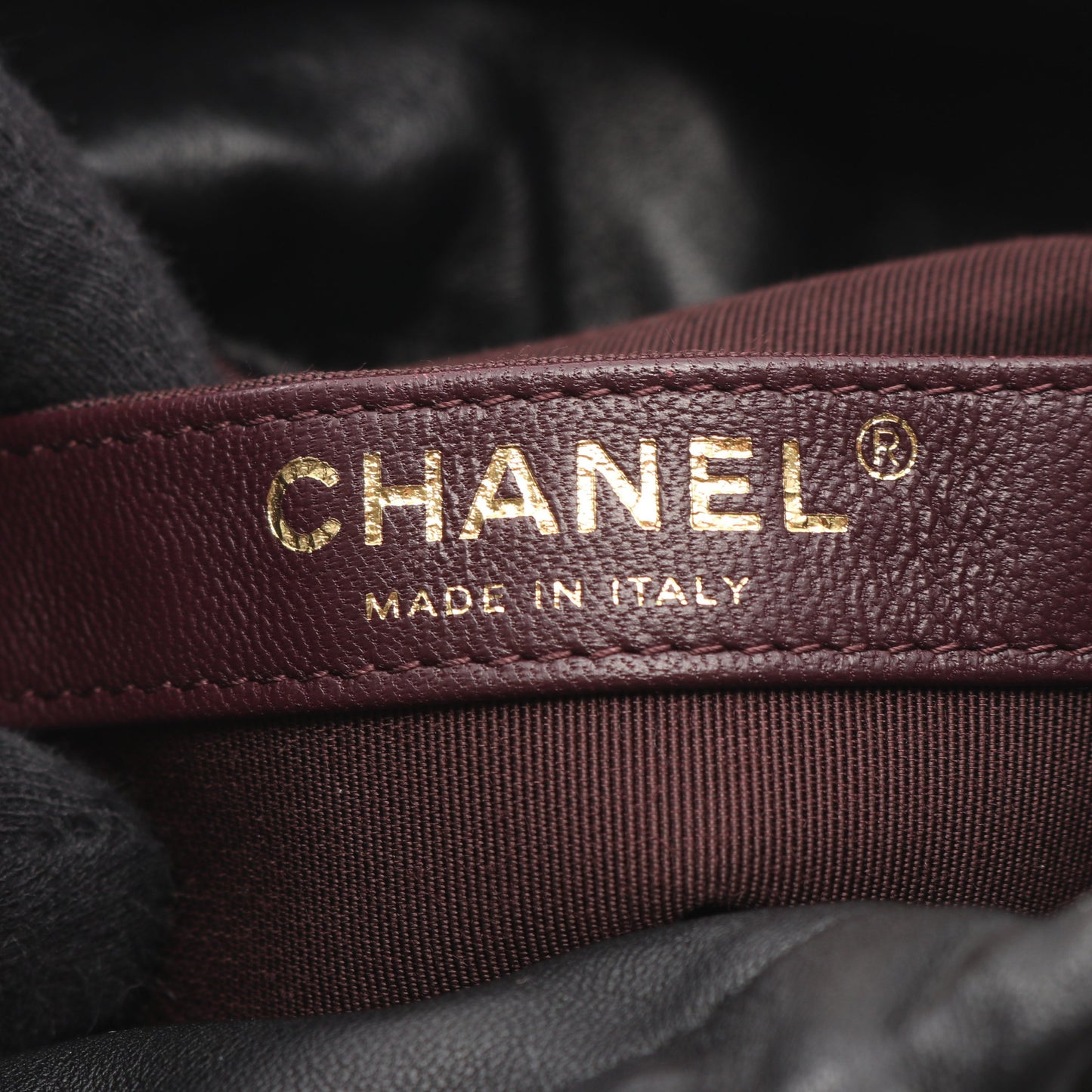 ココマーク 巾着 チェーンショルダーバッグ ラムスキン ブラック ゴールド金具 シャネル バッグ CHANEL
