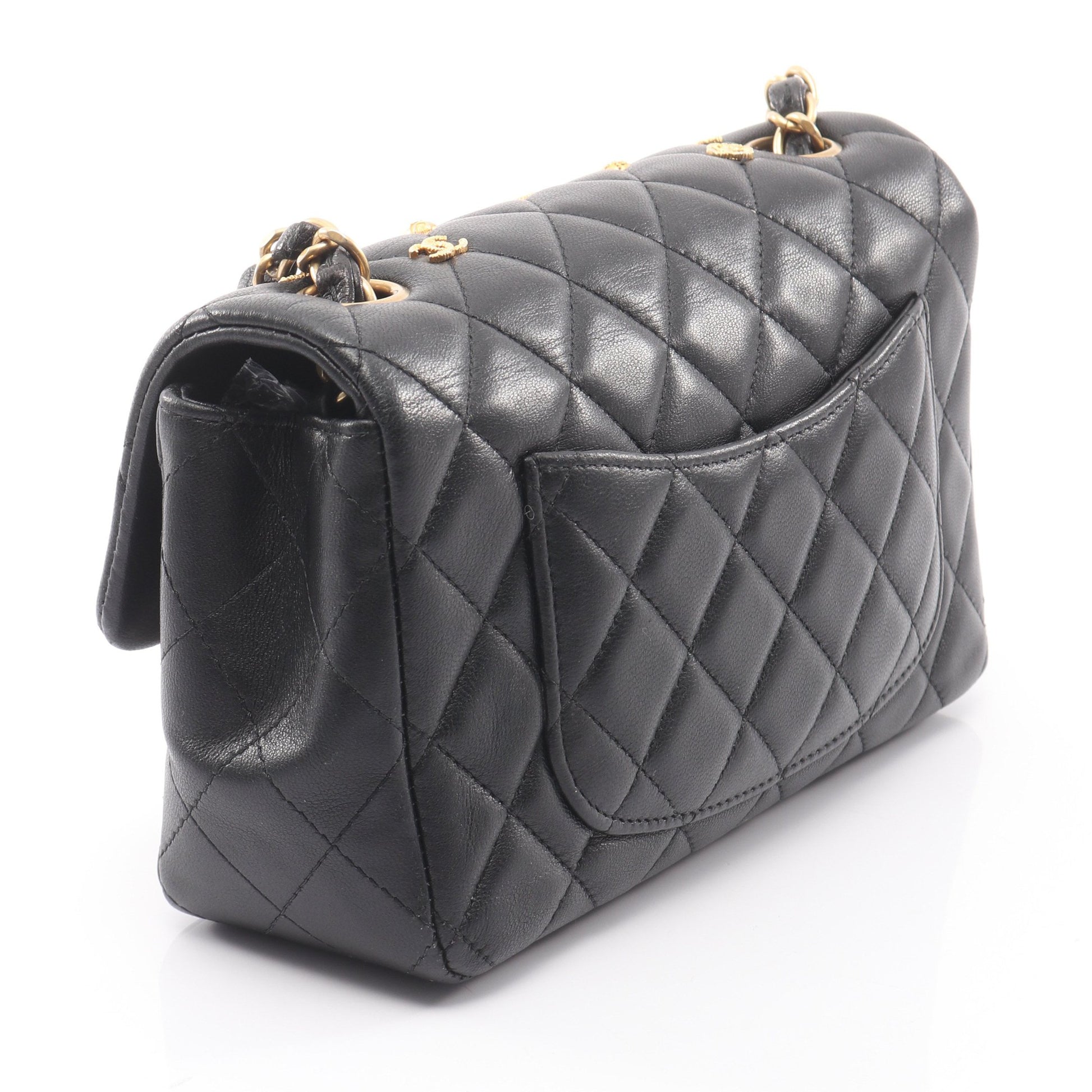 マトラッセ アイコン チェーンショルダーバッグ ラムスキン ブラック ゴールド金具 シャネル バッグ CHANEL