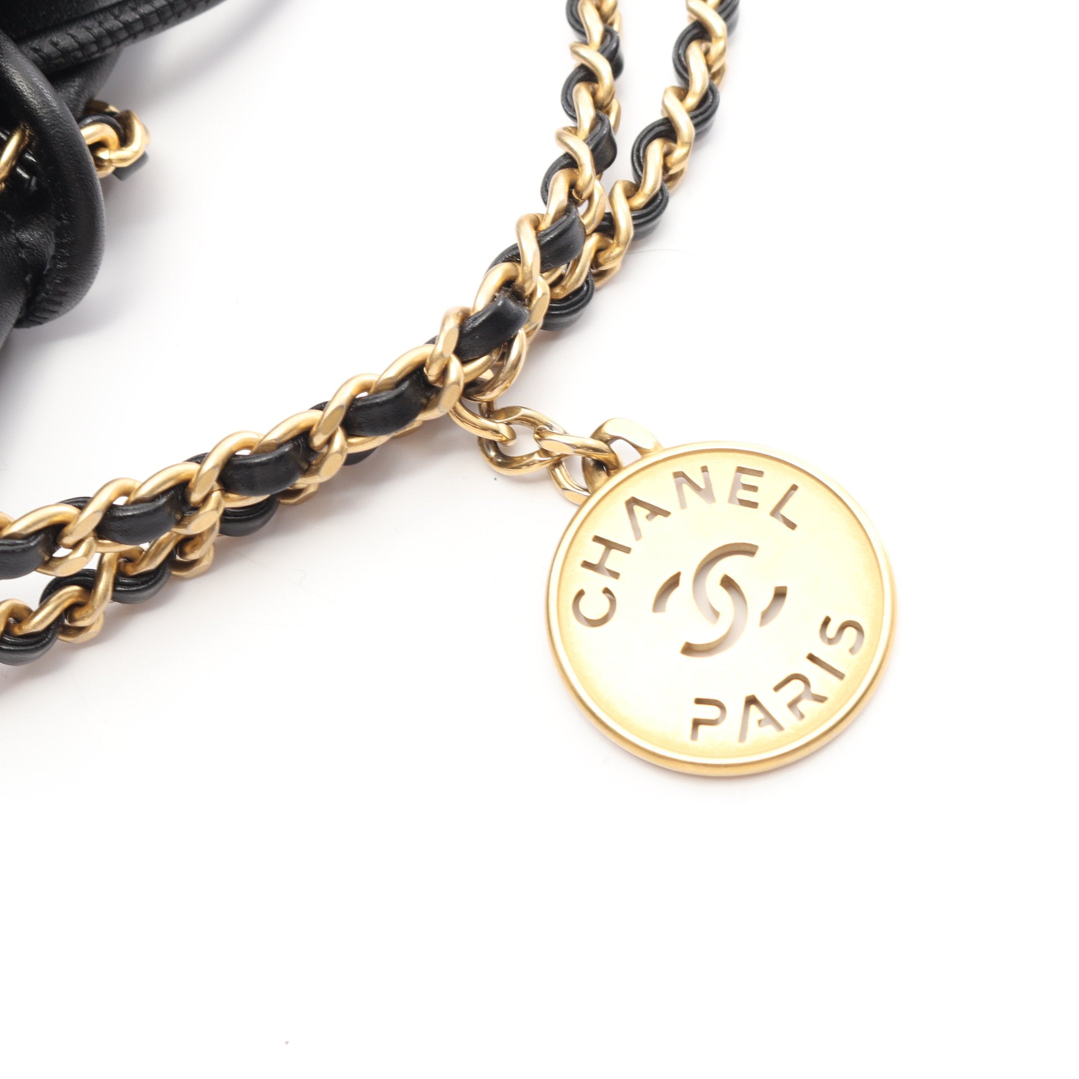 CHANEL 22 ミニ チェーンショルダーバッグ レザー ブラック ゴールド