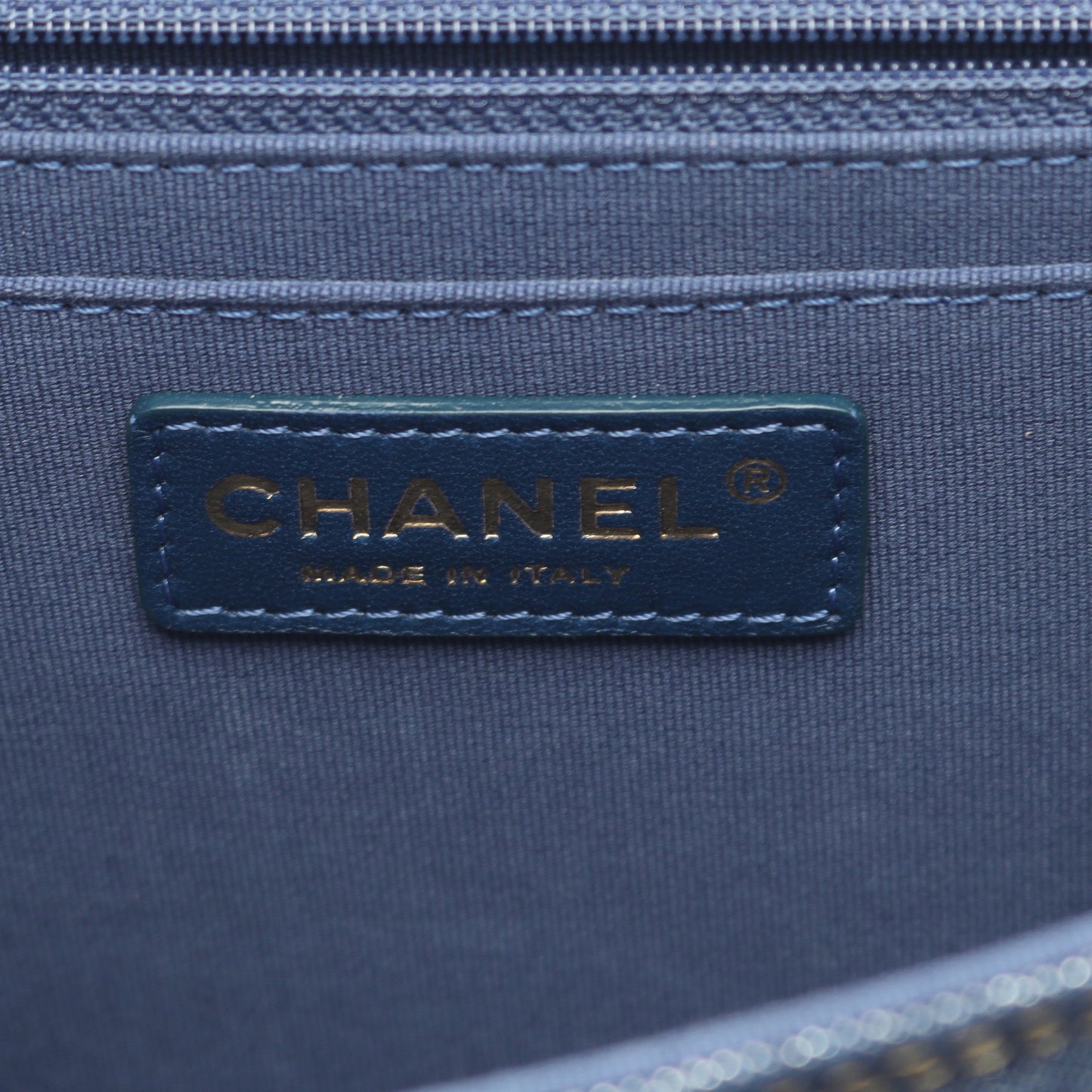 マトラッセ チェーンショルダーバッグ デニム インディゴブルー ゴールド金具 2WAY シャネル バッグ CHANEL