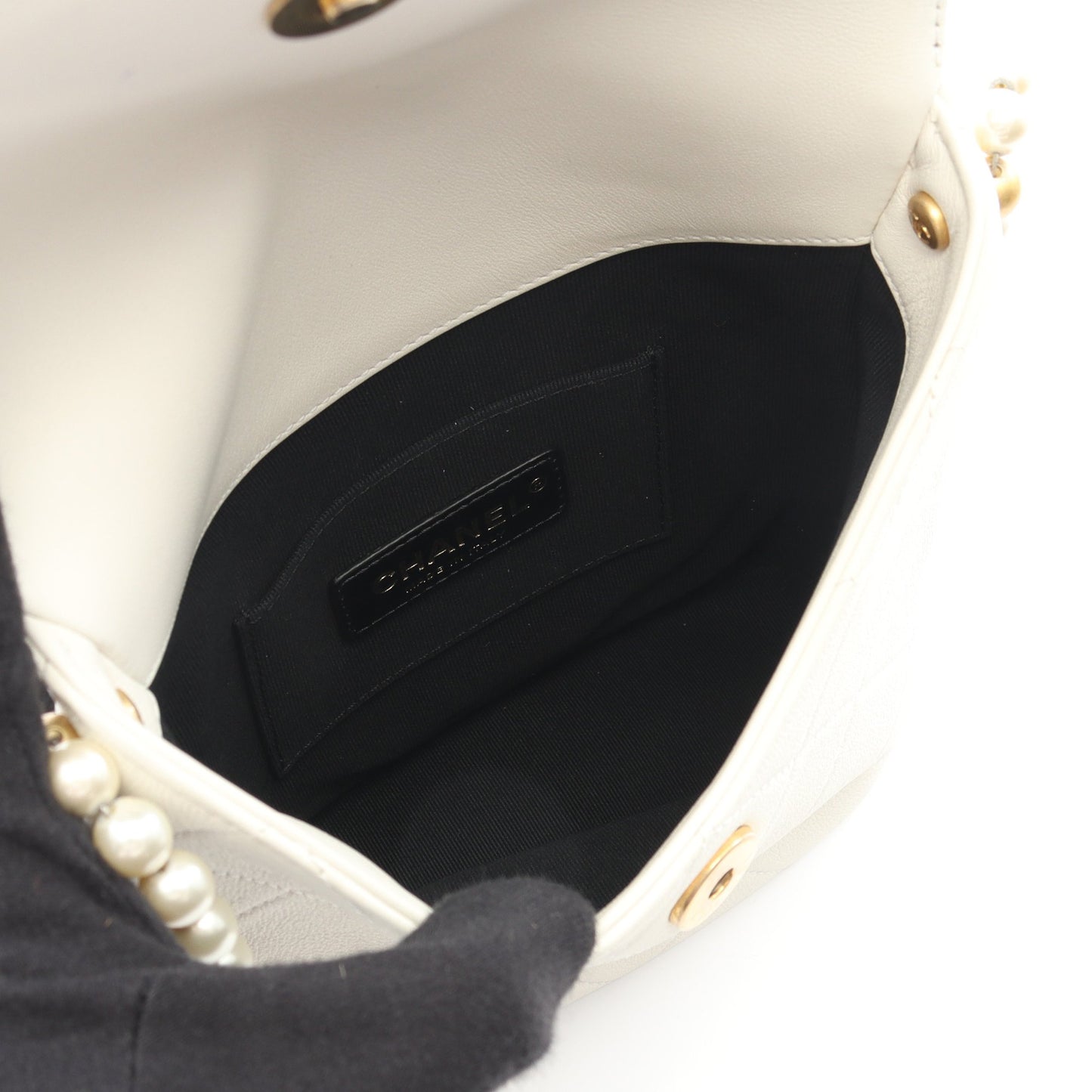 マトラッセ フェイクパール ショルダーバッグ ショルダーバッグ レザー ホワイト ゴールド金具 シャネル バッグ CHANEL