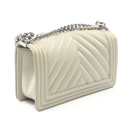 ボーイシャネル シェブロン Vステッチ チェーンショルダーバッグ ラムスキン ベージュ シルバー金具 シャネル バッグ CHANEL