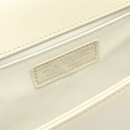 ボーイシャネル シェブロン Vステッチ チェーンショルダーバッグ ラムスキン ベージュ シルバー金具 シャネル バッグ CHANEL