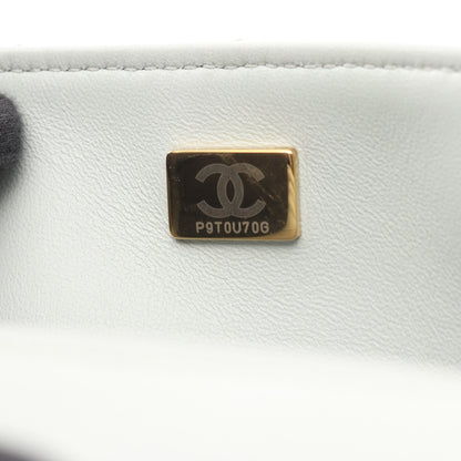 マトラッセ チェーンショルダーバッグ レザー ライトグレー ゴールド金具 シャネル バッグ CHANEL