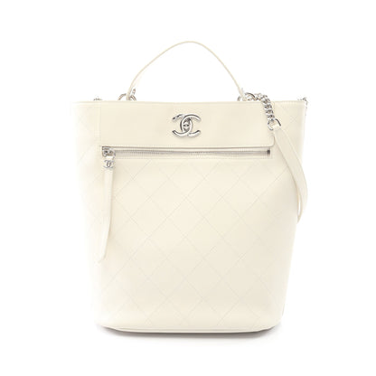 マトラッセ バケット チェーンショルダーバッグ ラムスキン オフホワイト シルバー金具 2WAY シャネル バッグ CHANEL