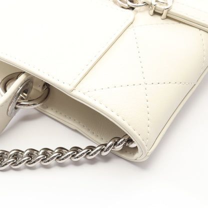 マトラッセ バケット チェーンショルダーバッグ ラムスキン オフホワイト シルバー金具 2WAY シャネル バッグ CHANEL