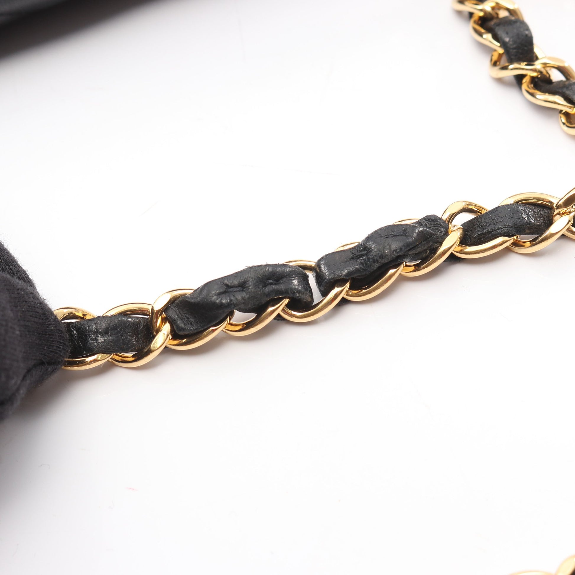 マトラッセ Wフラップ Wチェーンショルダーバッグ ラムスキン ブラック ゴールド金具 シャネル バッグ CHANEL