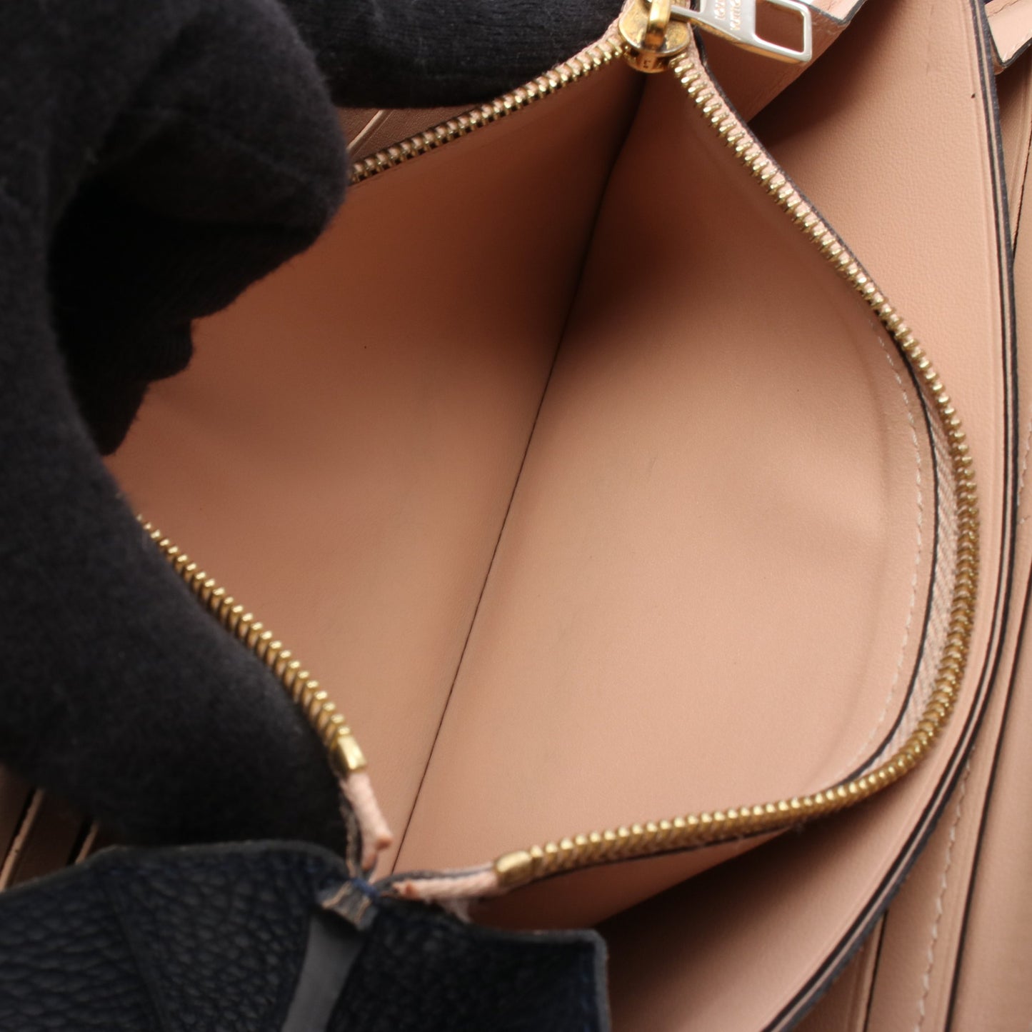 ポルトフォイユ コメット ブルーマリーヌ L字ファスナー長財布 トリヨンレザー ネイビー ルイヴィトン 財布・小物 LOUIS VUITTON