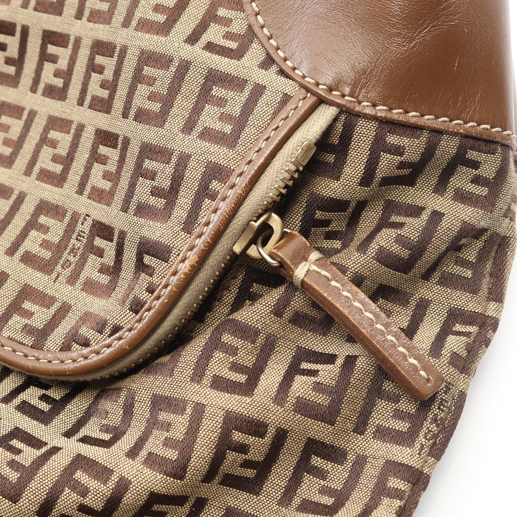 Fendi ハンドバッグ ベージュ ブラウン ズッキーノ ハンドバッグ トートバッグ キャンバス レザー ベージュ