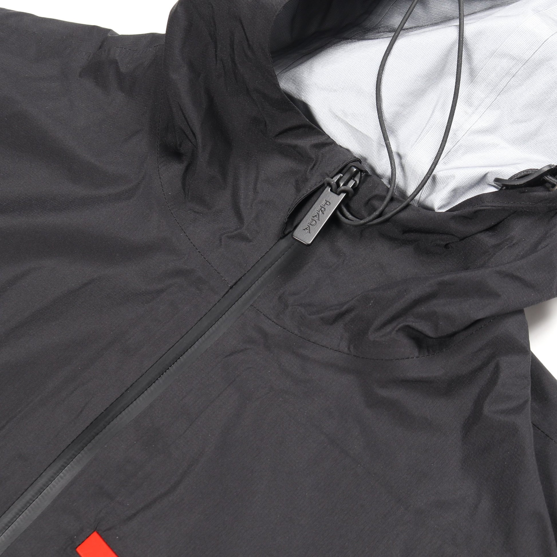 ロゴ ベスト ナイロン ブラック フード付き プラダスポーツ リネアロッサ アウター PRADA SPORT LINEA ROSSA