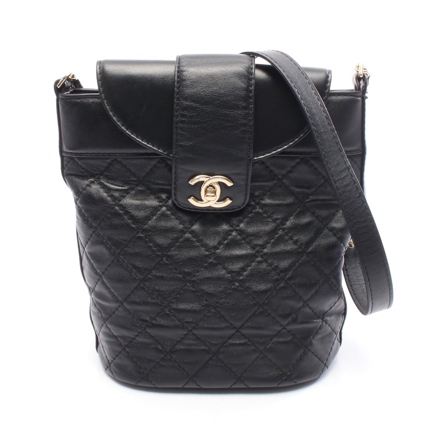 マトラッセ バケット チェーンショルダーバッグ レザー ブラック ゴールド金具 シャネル バッグ CHANEL