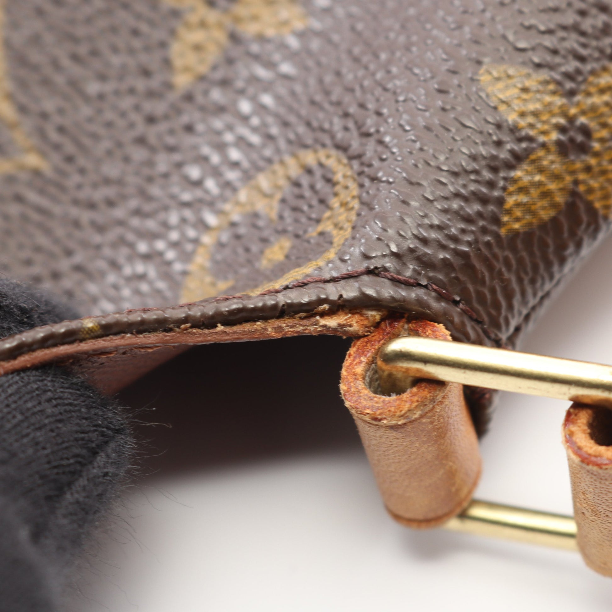 ミュゼットサルサ ショートストラップ モノグラム ショルダーバッグ PVC レザー ブラウン ルイヴィトン バッグ LOUIS VUITTON