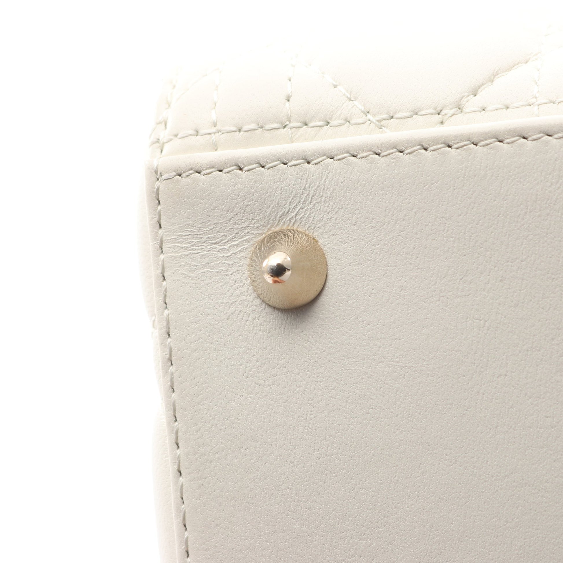 LADY DIOR ミディアムバッグ カナージュ ハンドバッグ レザー オフホワイト 2WAY クリスチャンディオール バッグ Christian Dior