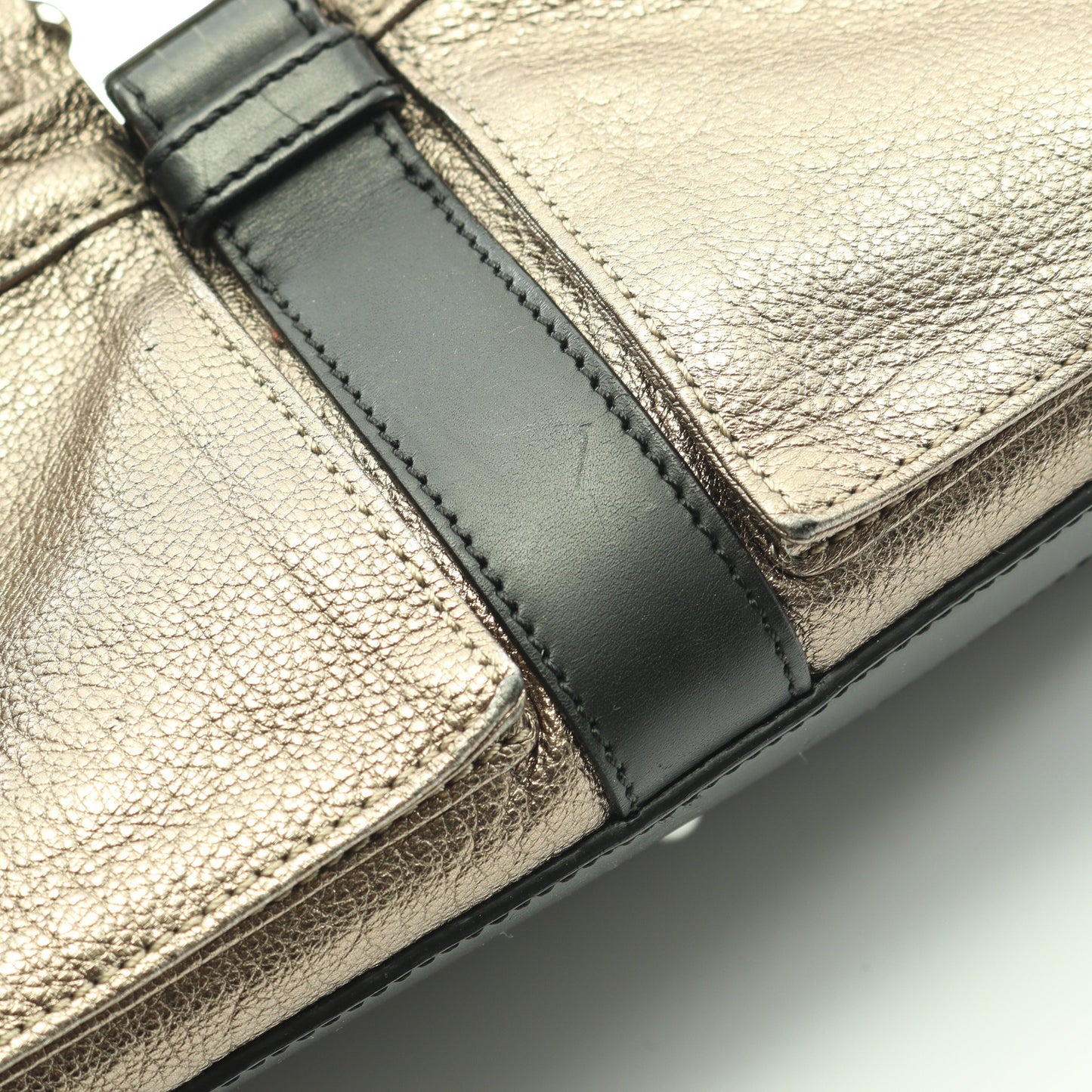 ローラ26 ハンドバッグ レザー シャンパンゴールド ブラック メタリック ロエベ バッグ LOEWE