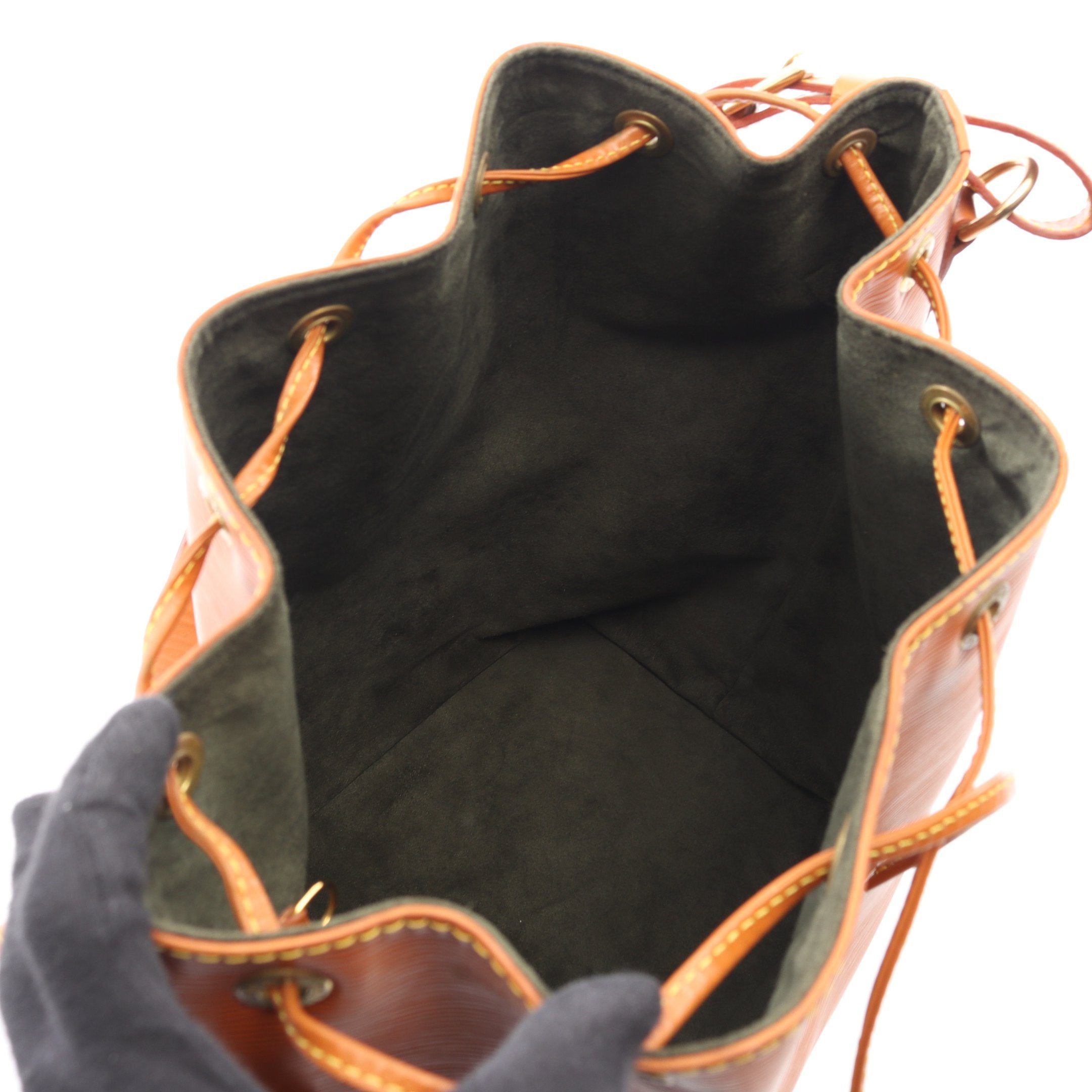 ノエ エピ ジパングゴールド ショルダーバッグ レザー ライトブラウン