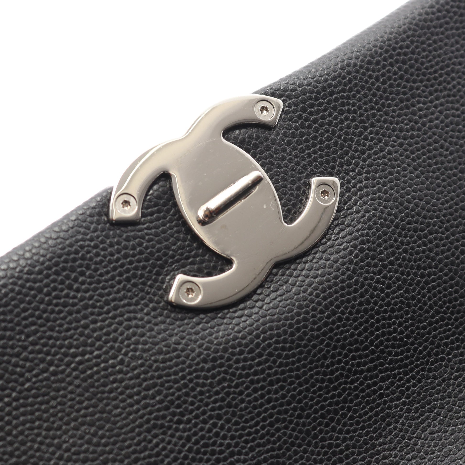 マトラッセ ショルダーバッグ キャビアスキン ブラック ブラック金具 シャネル バッグ CHANEL