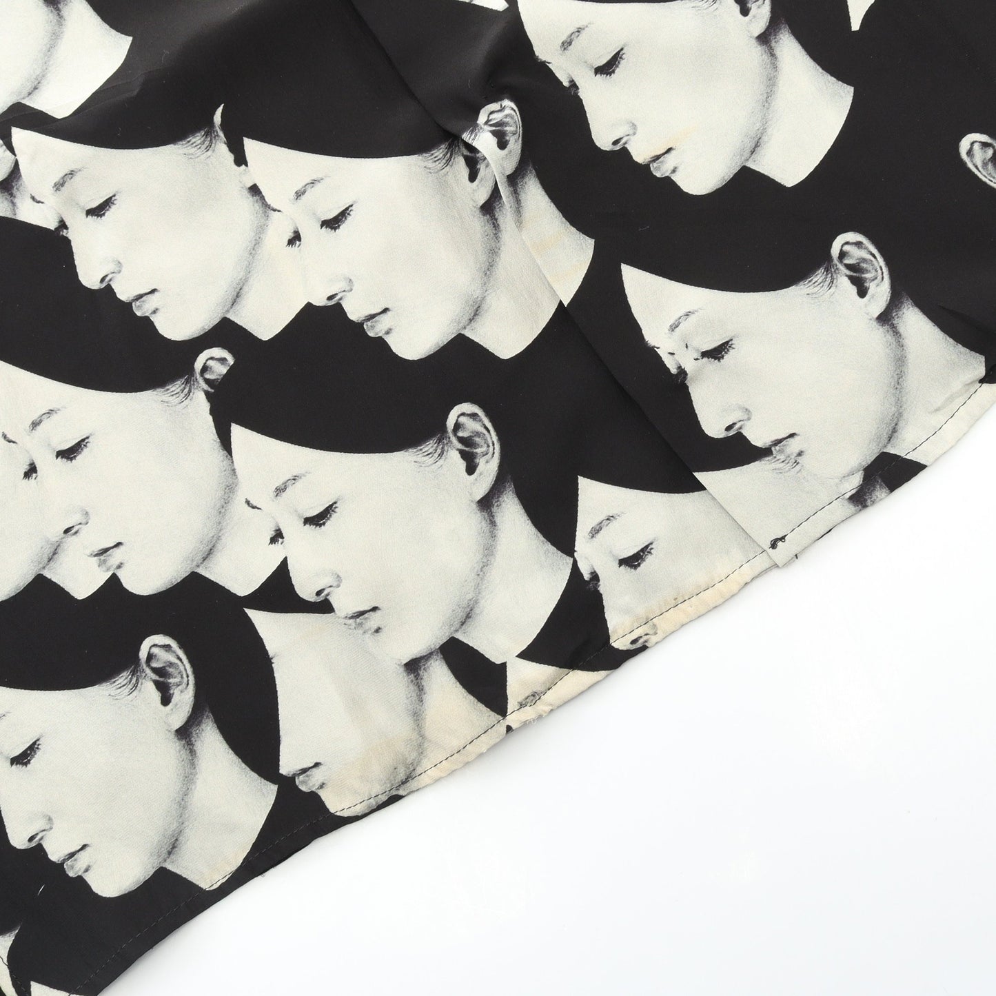 オープンカラー シャツ 半袖 シルク ブラック ホワイト ブラックスキャンダル ヨウジヤマモト トップス BLACK Scandal Yohji Yamamoto