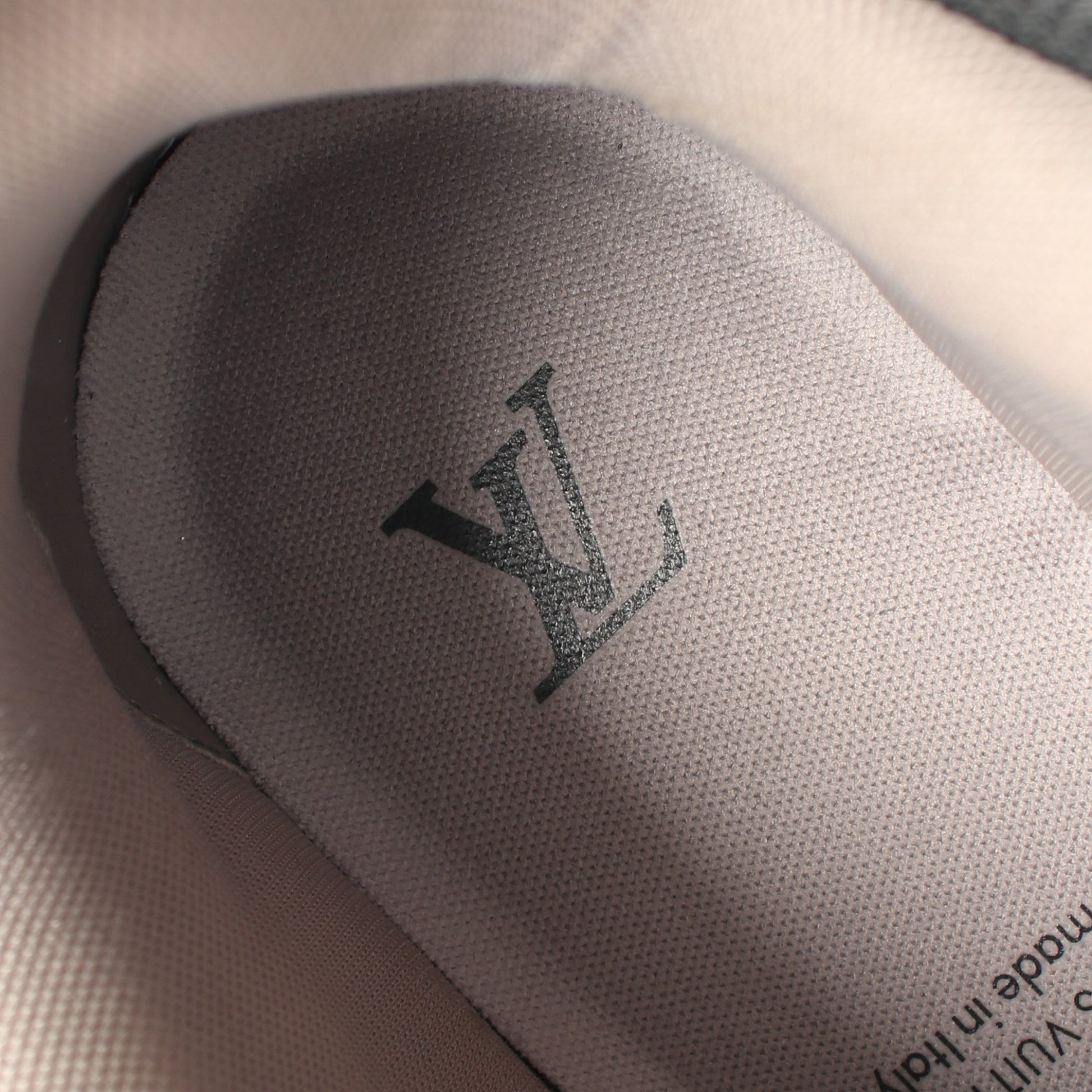 LVスケートライン スニーカー レザー ファブリック グレーグリーン ライトグレー ルイヴィトン シューズ LOUIS VUITTON