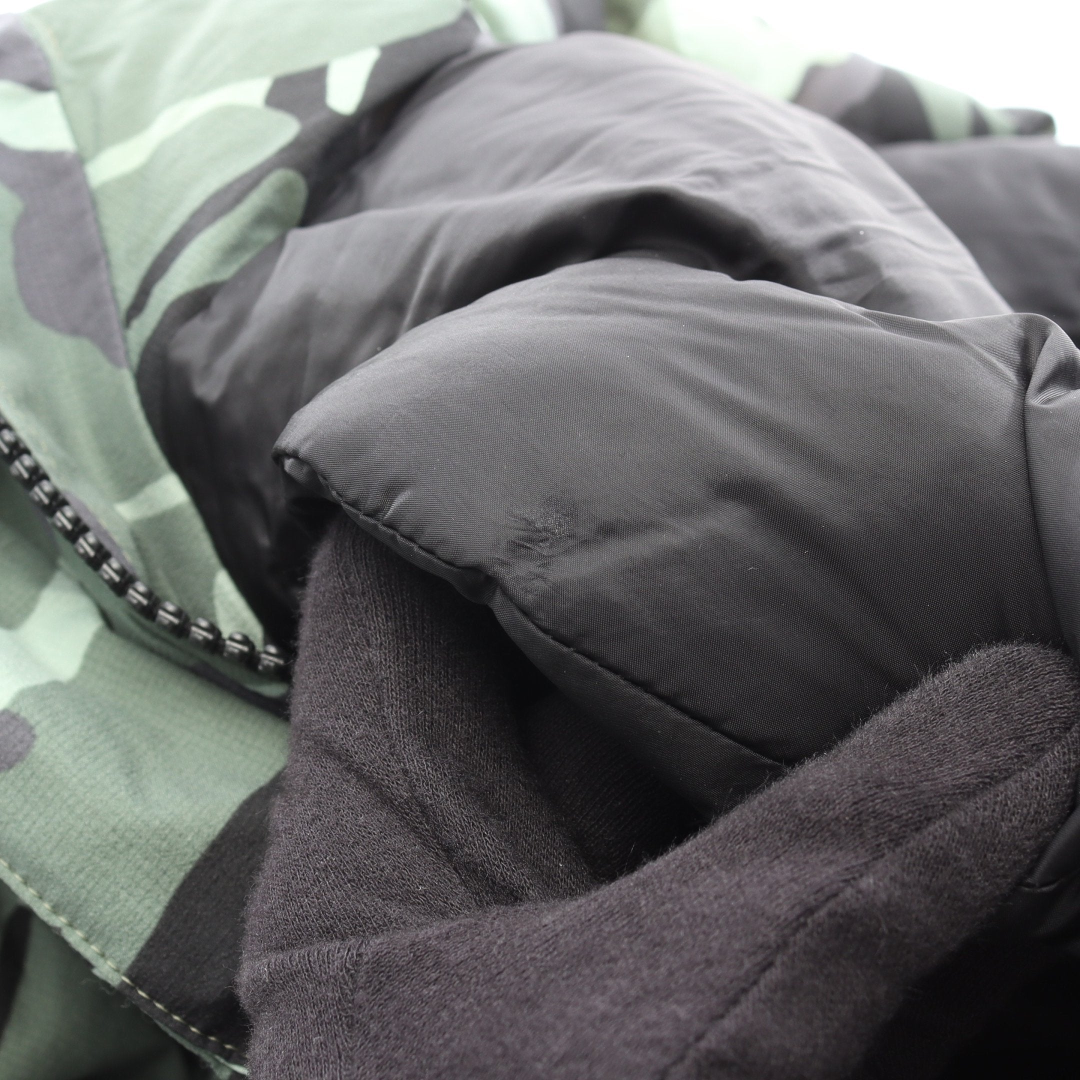 NOVELTY BALTRO LIGHT JACKET ダウンジャケット 迷彩 カモフラ