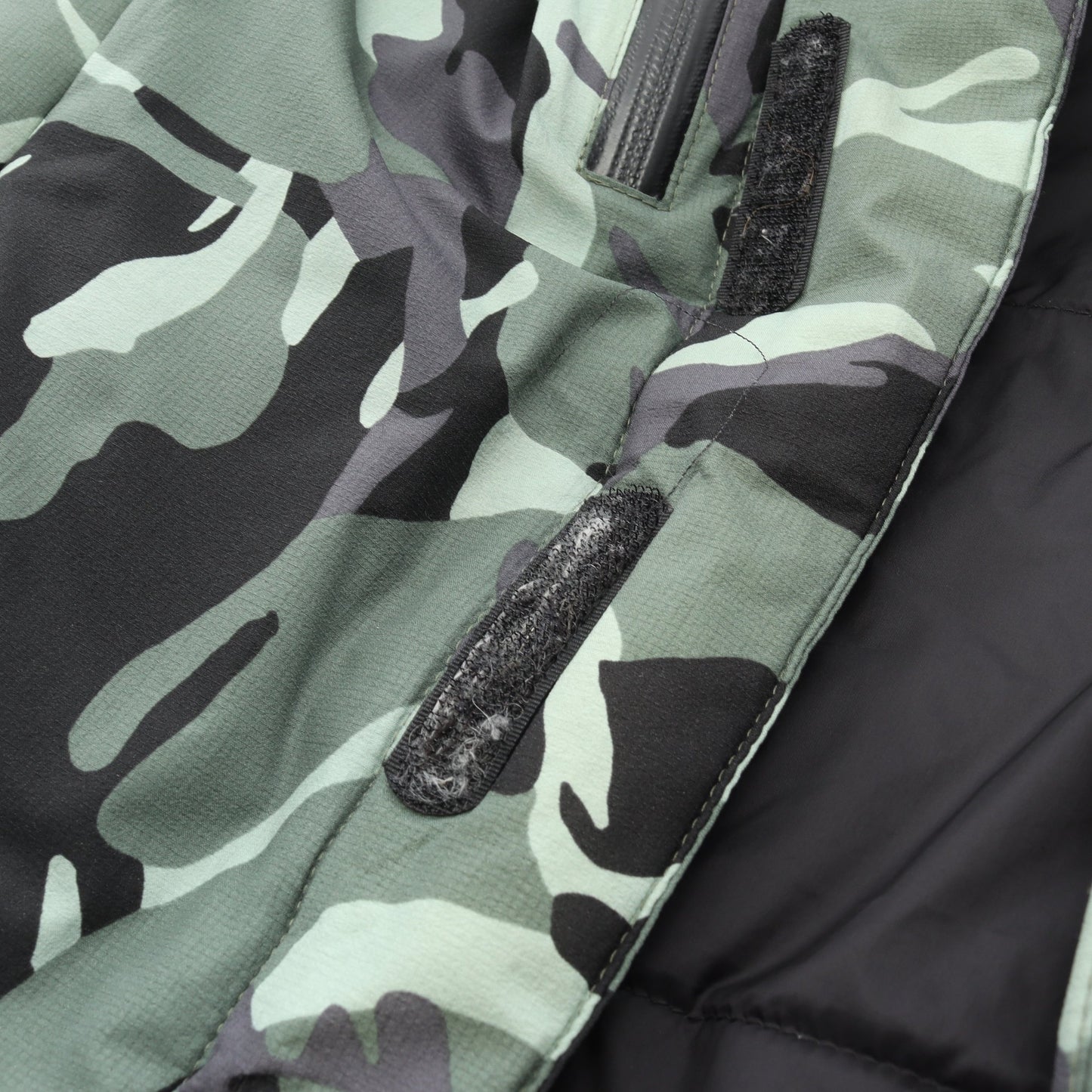 NOVELTY BALTRO LIGHT JACKET ダウンジャケット 迷彩 カモフラ ナイロン ブラック グリーン ザノースフェイス アウター THE NORTH FACE