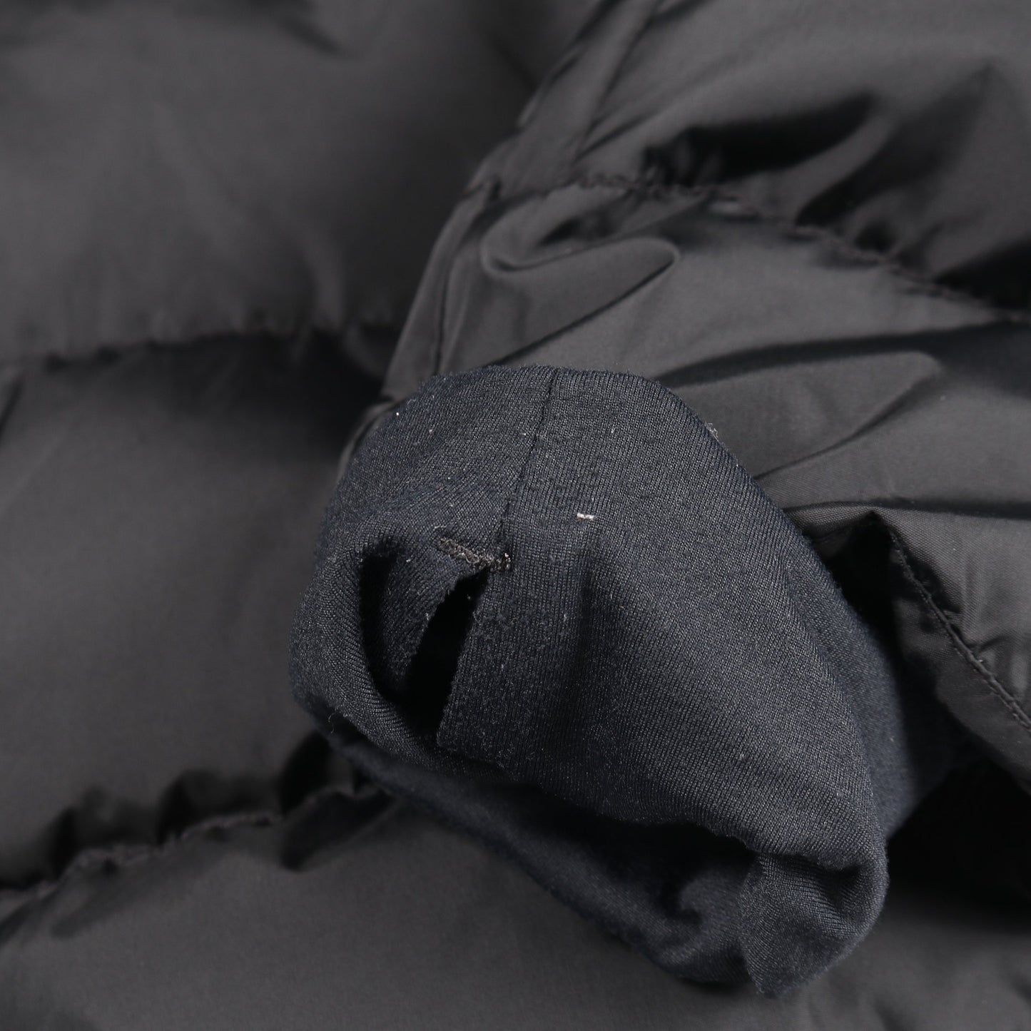 BEVERLEY ダウンジャケット ナイロン ブラック フード付き モンクレールグルノーブル アウター MONCLER GRENOBLE