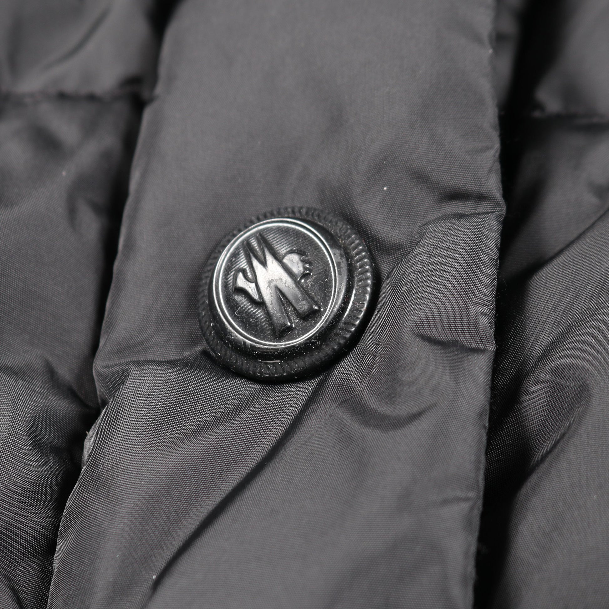 BEVERLEY ダウンジャケット ナイロン ブラック フード付き モンクレールグルノーブル アウター MONCLER GRENOBLE