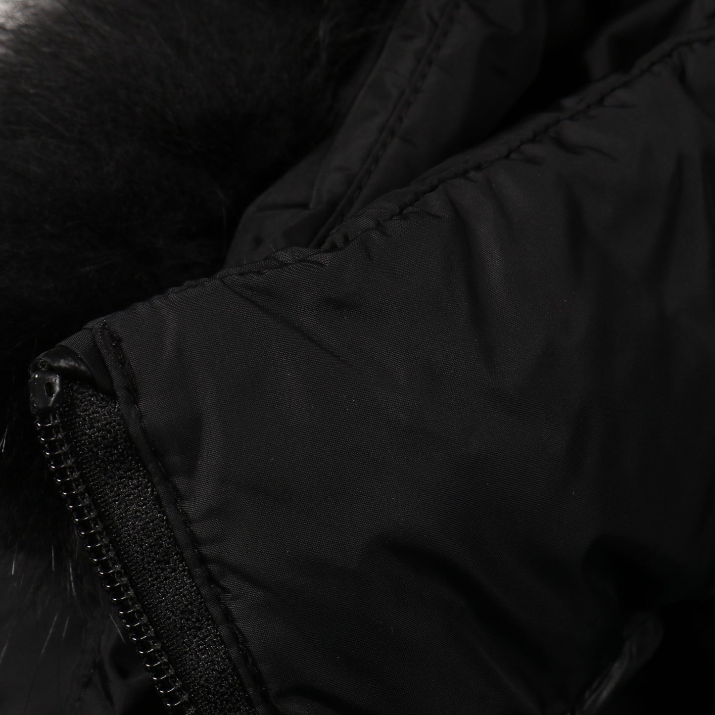 BEVERLEY ダウンジャケット ナイロン ブラック フード付き モンクレールグルノーブル アウター MONCLER GRENOBLE